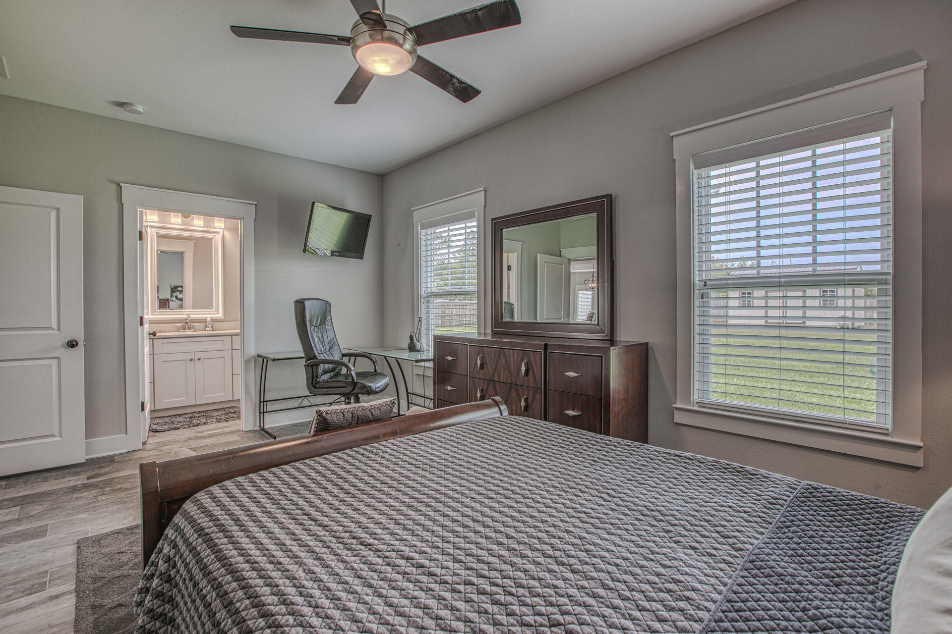 NAVARRE S/D 1ST ADDN - Residential