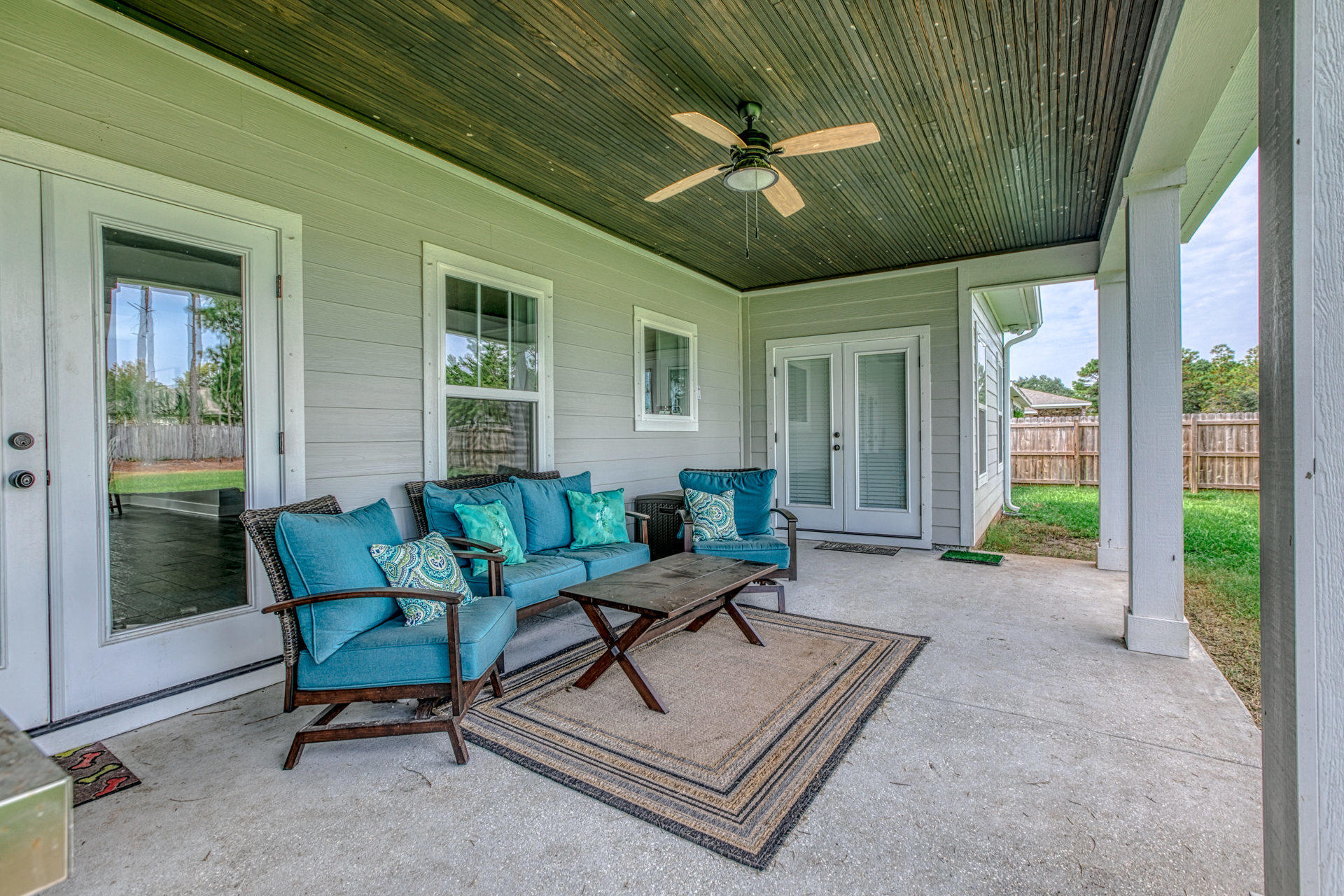 NAVARRE S/D 1ST ADDN - Residential