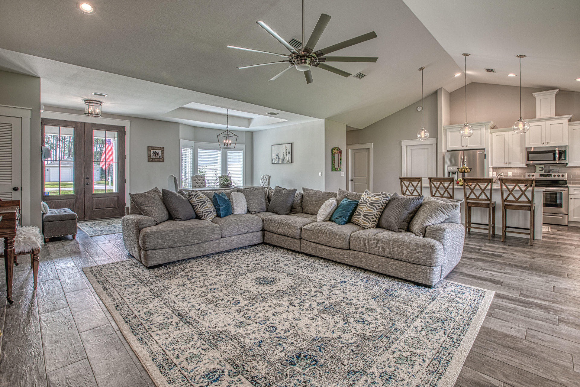 NAVARRE S/D 1ST ADDN - Residential