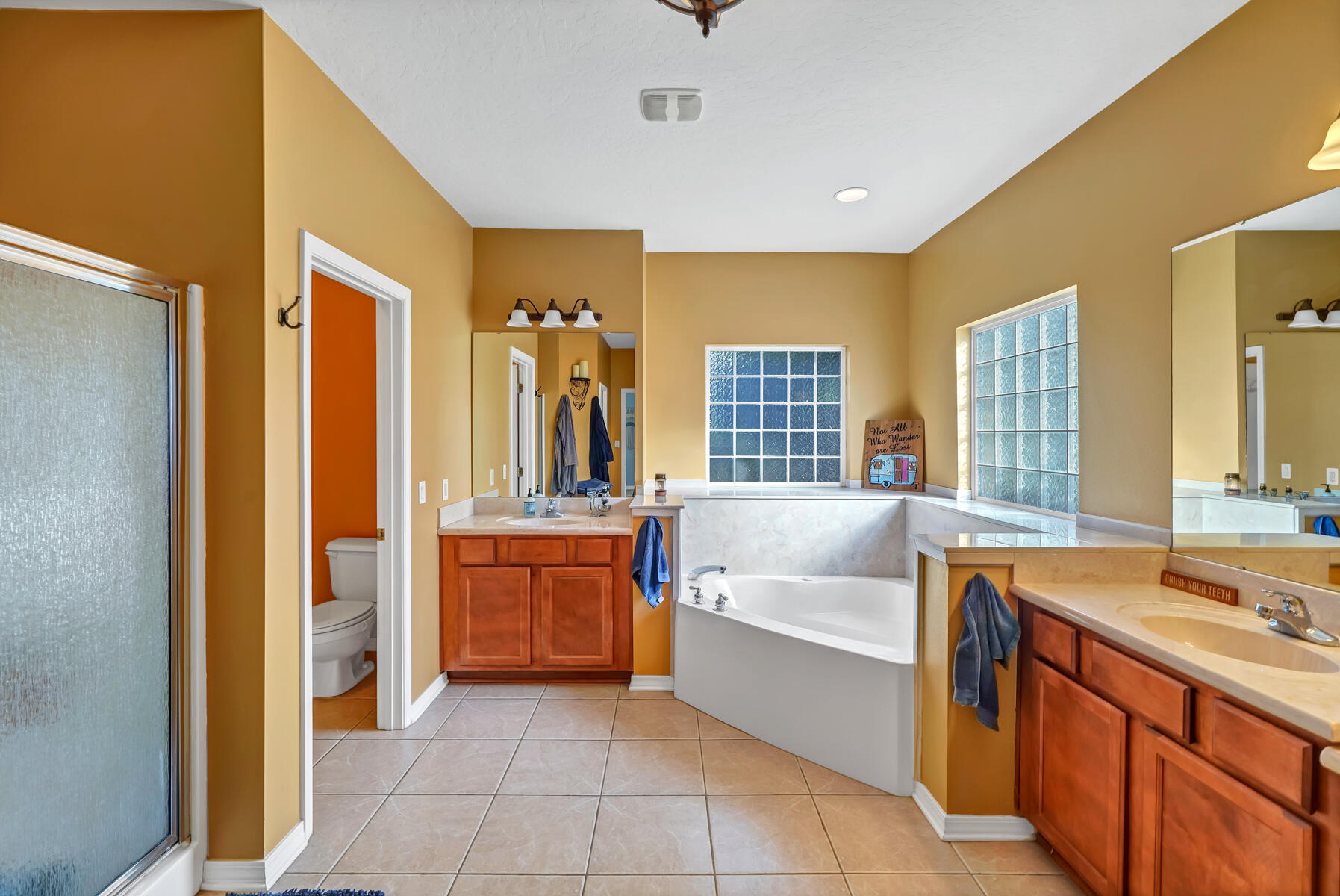 BRIDGEPORT COLONY - Residential