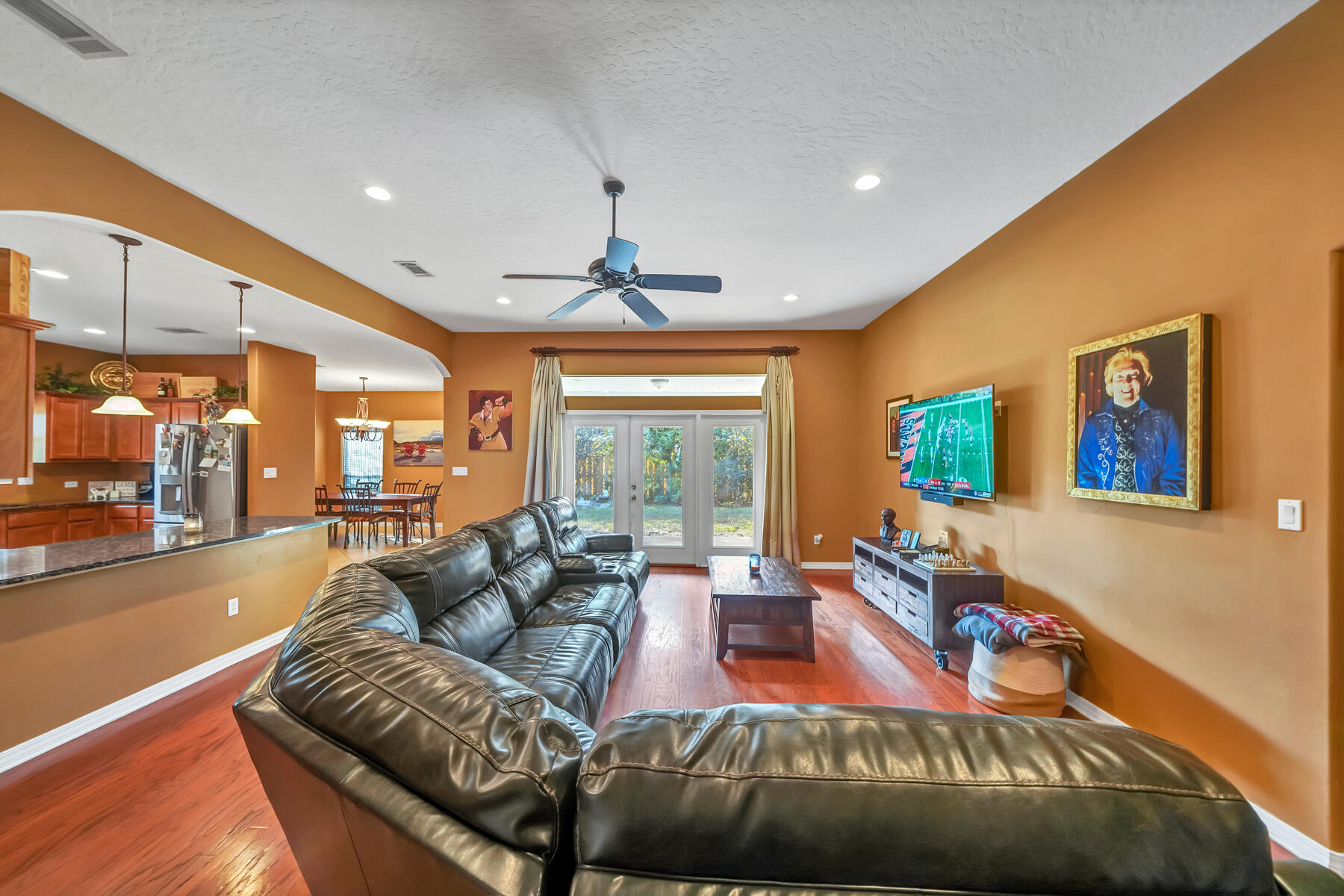 BRIDGEPORT COLONY - Residential