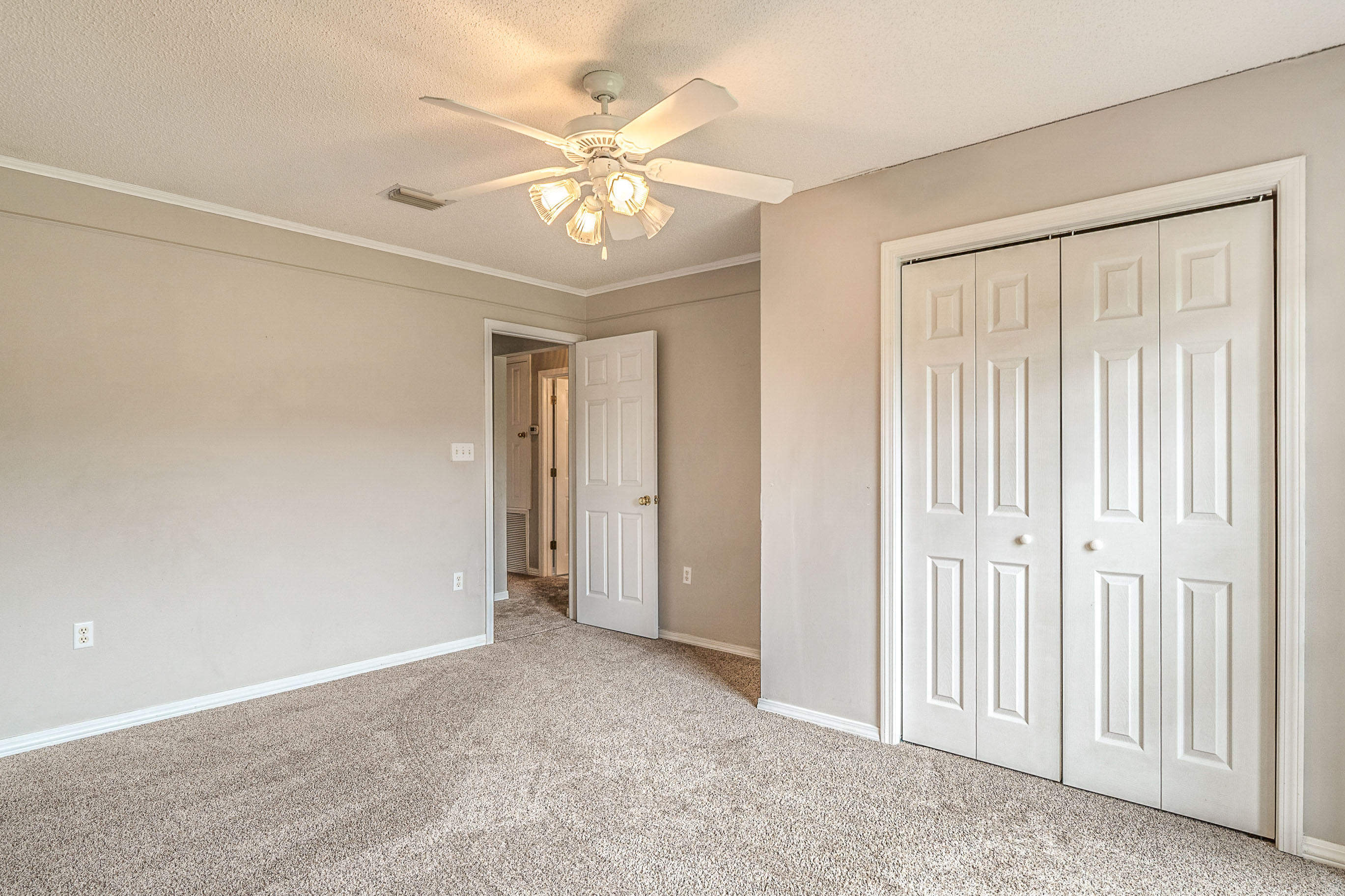 SILVER OAKS PH 1 - Residential