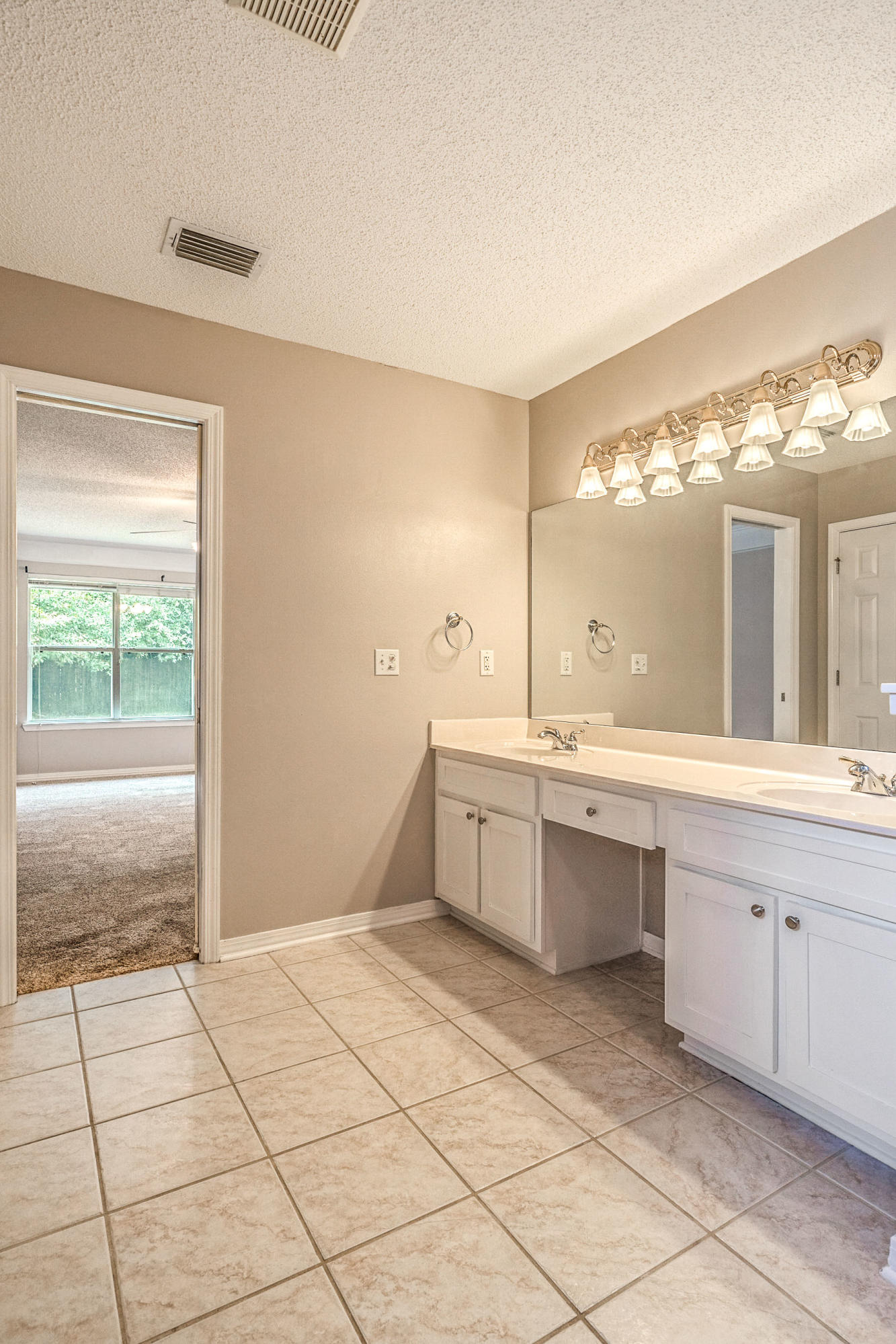 SILVER OAKS PH 1 - Residential