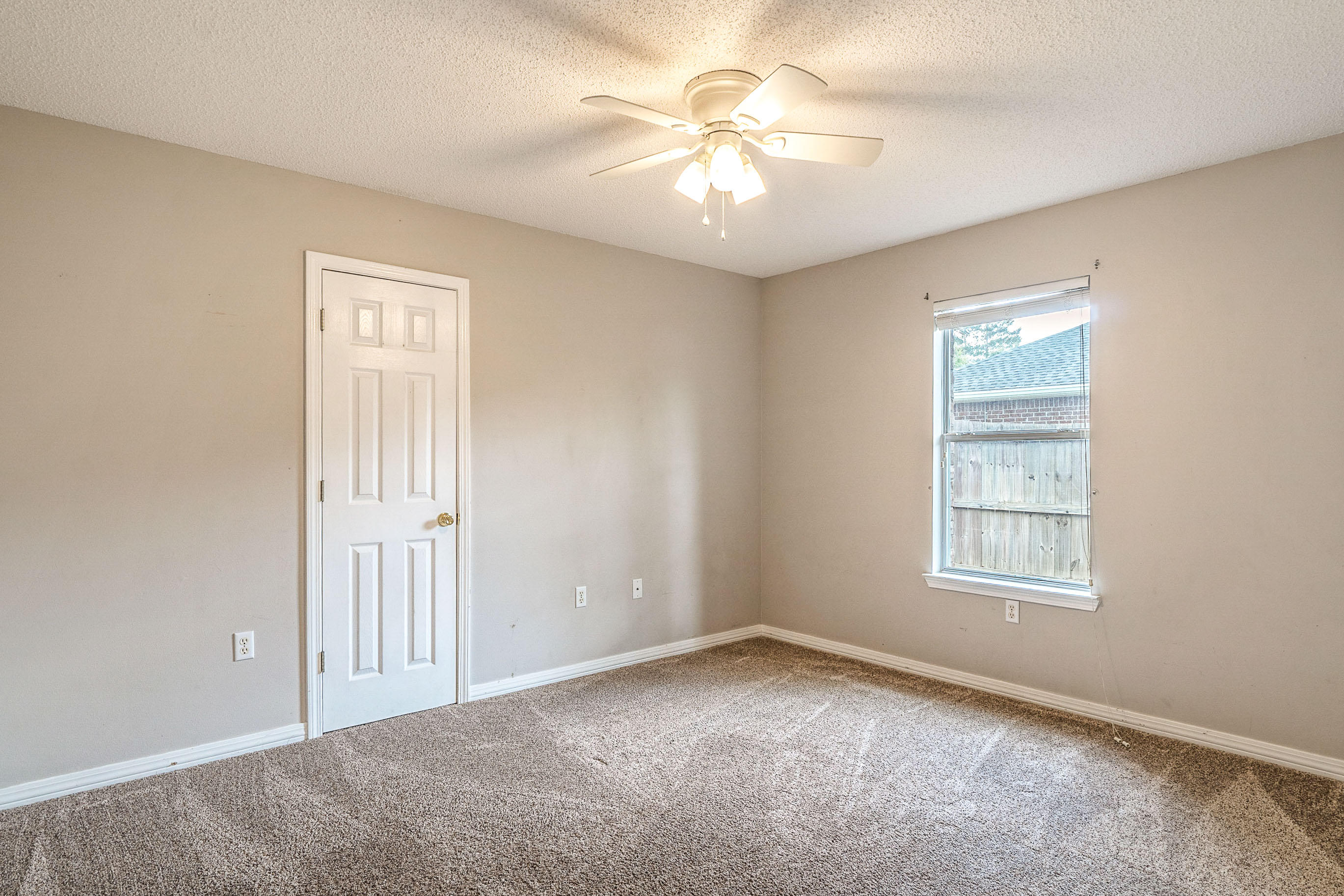 SILVER OAKS PH 1 - Residential