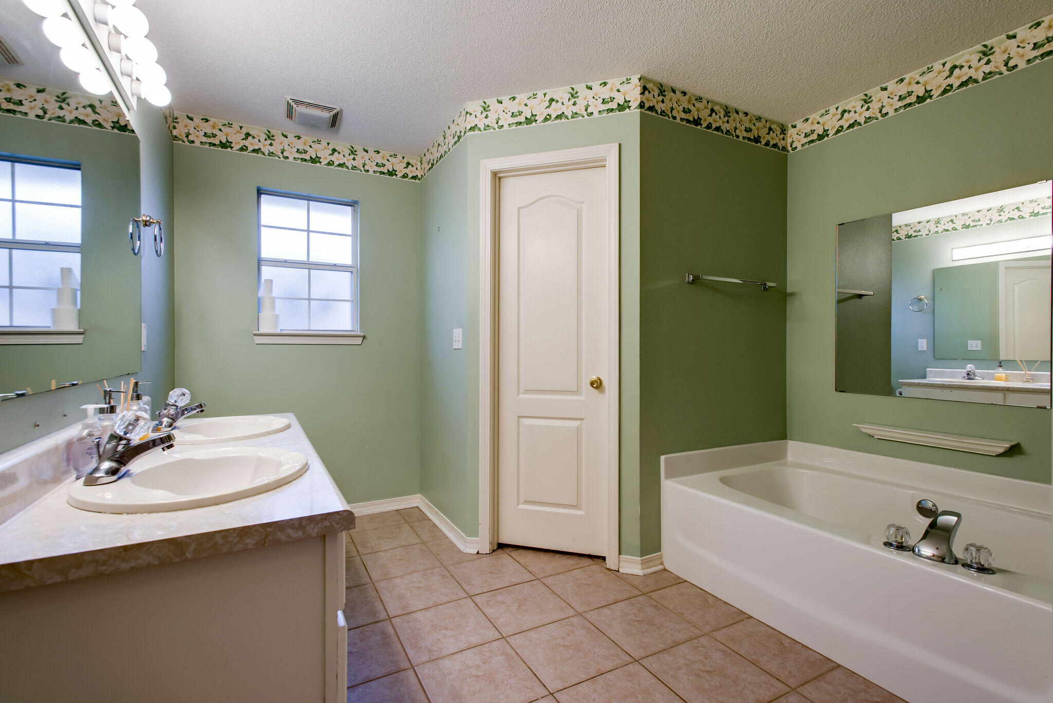 VILLA DANIELLE - Residential