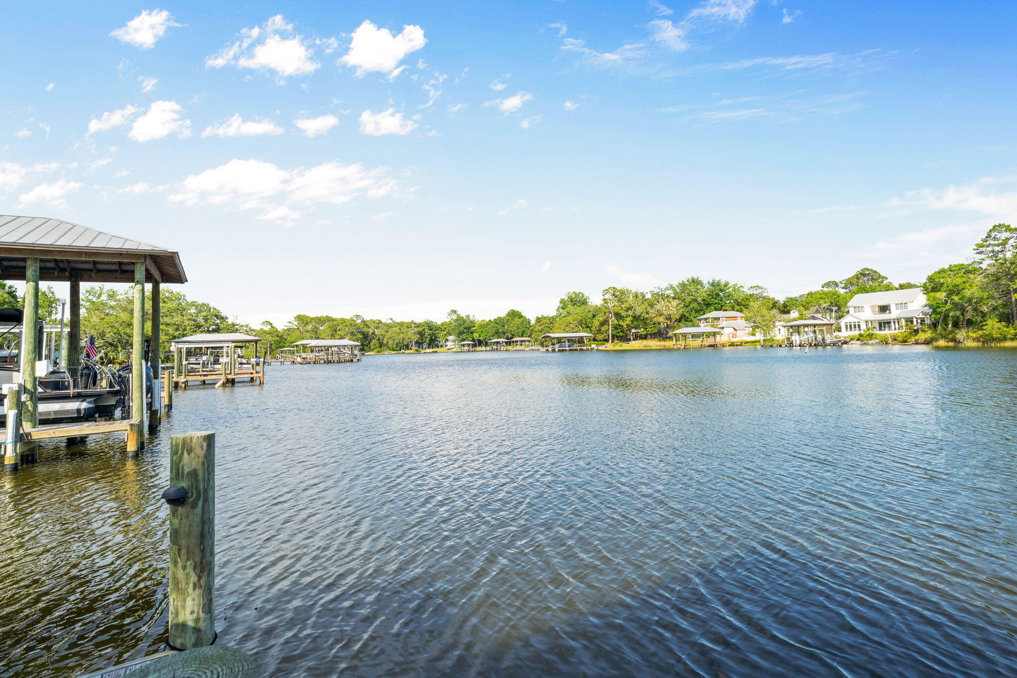 BOTANY BAYOU - Residential