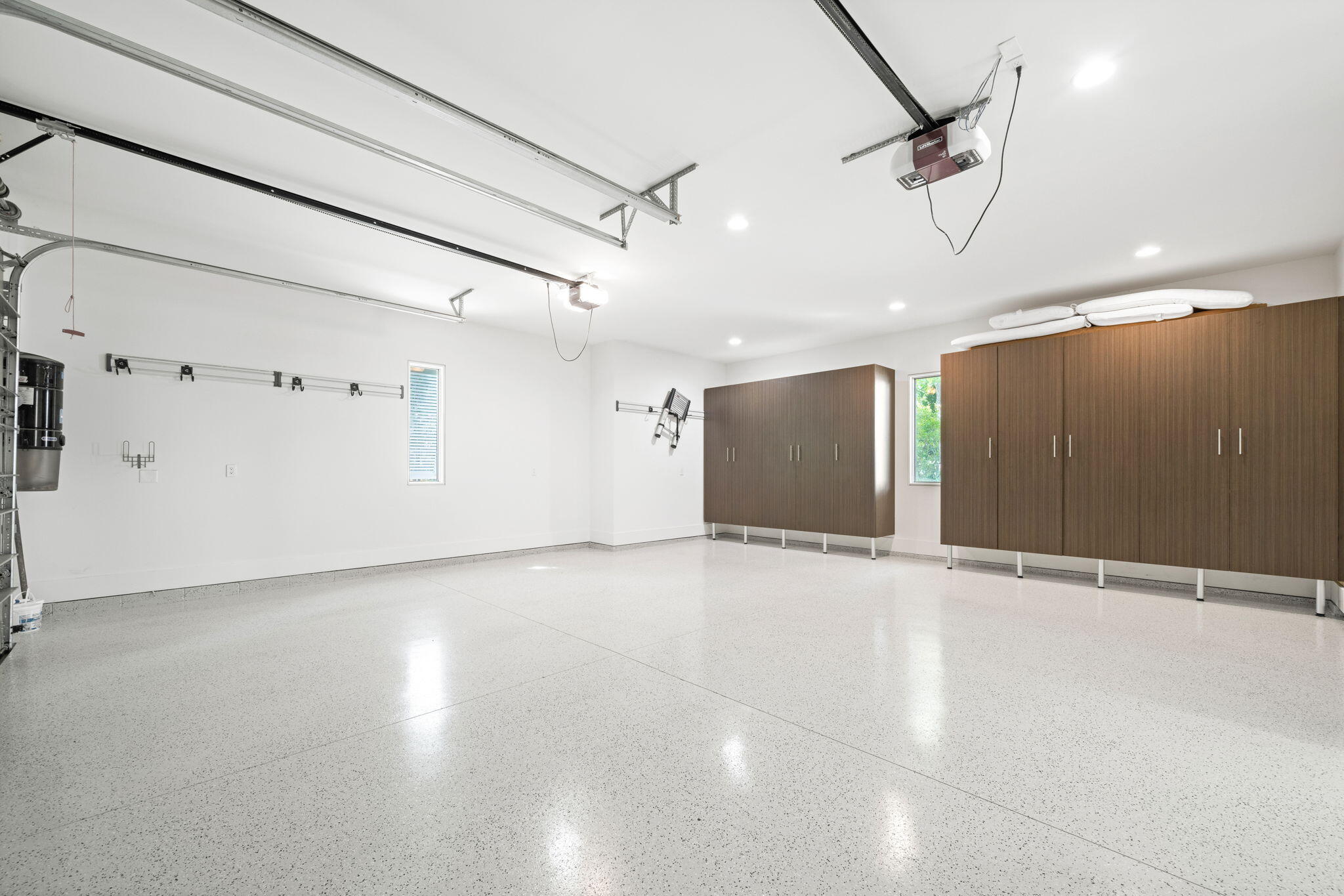 BOTANY BAYOU - Residential