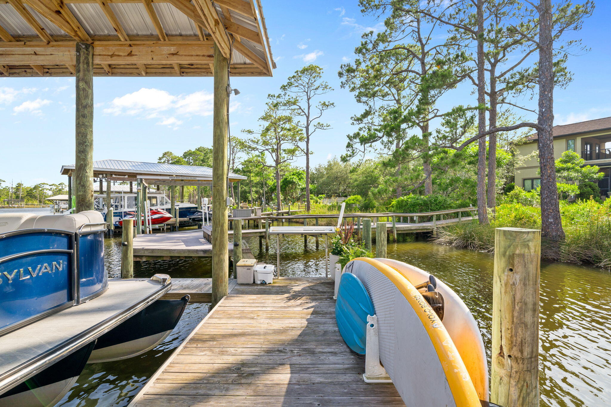 BOTANY BAYOU - Residential