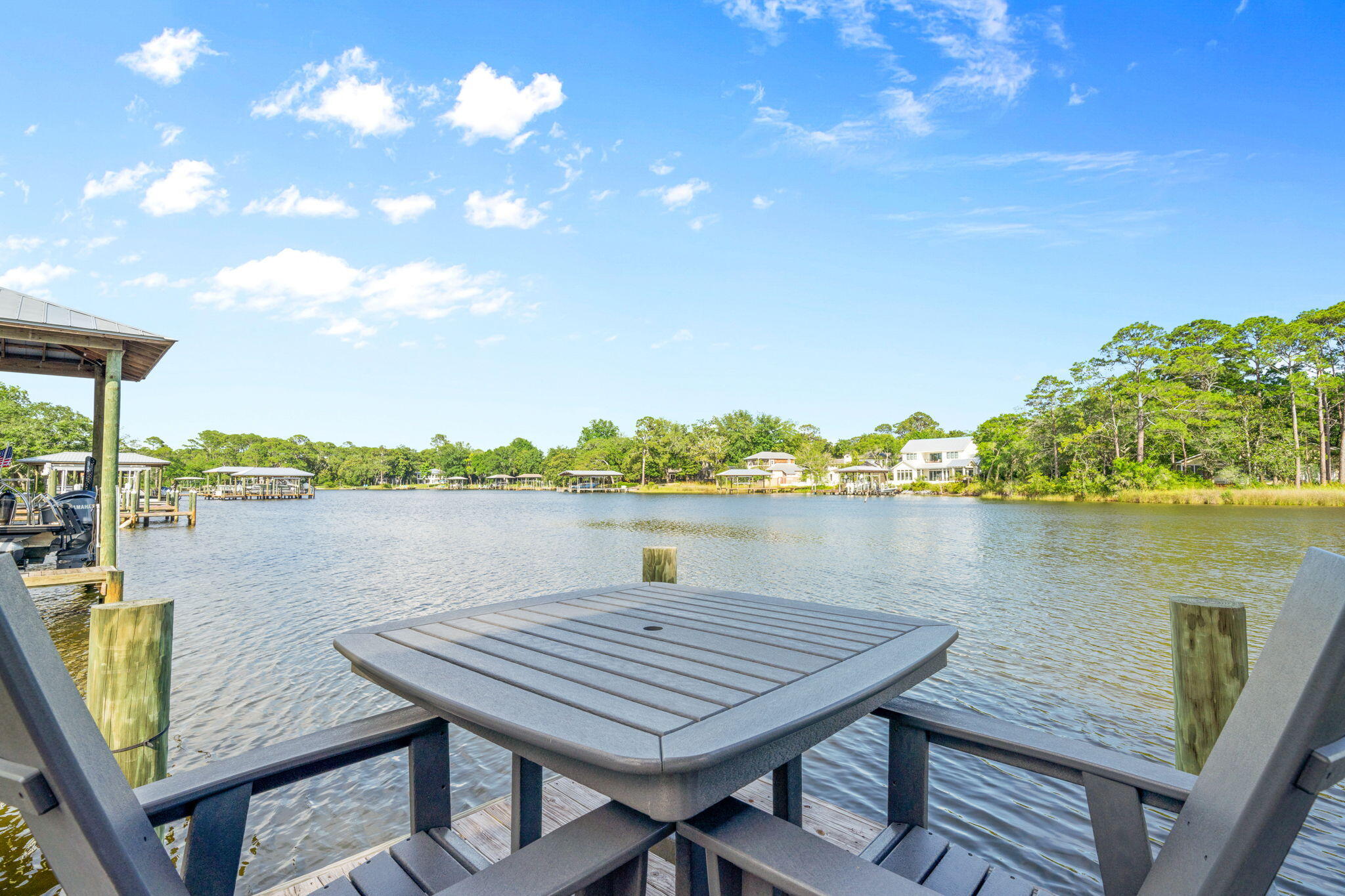 BOTANY BAYOU - Residential