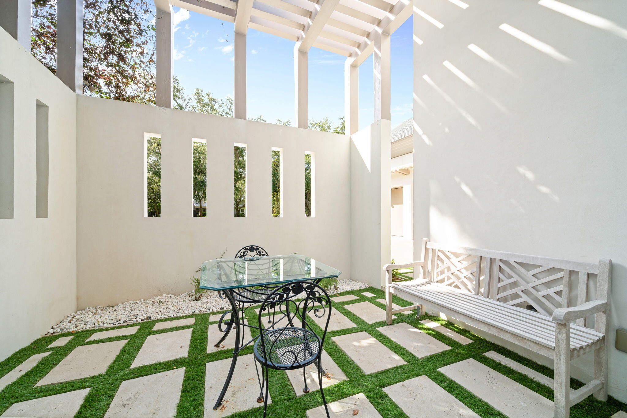 BOTANY BAYOU - Residential