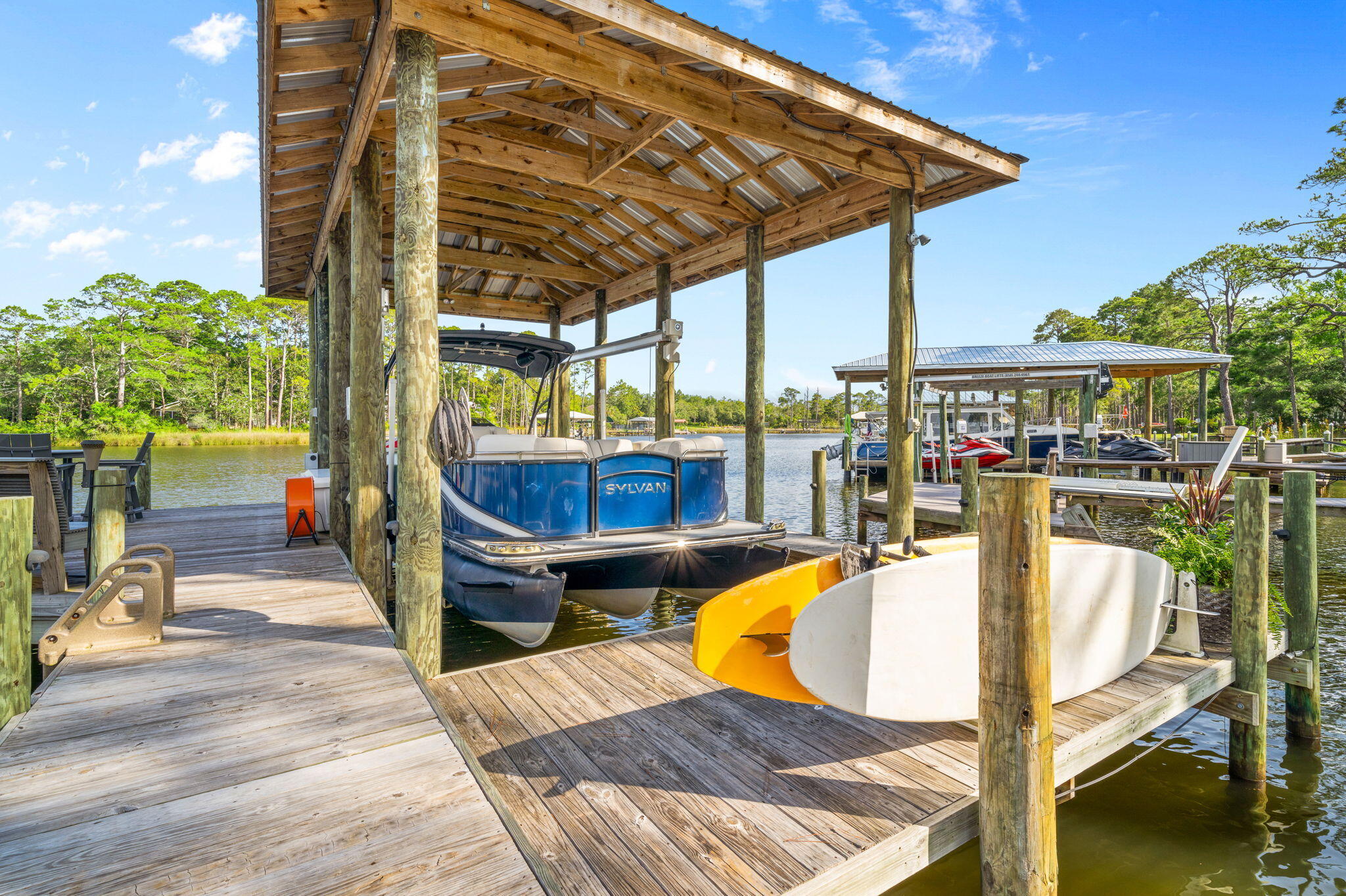 BOTANY BAYOU - Residential