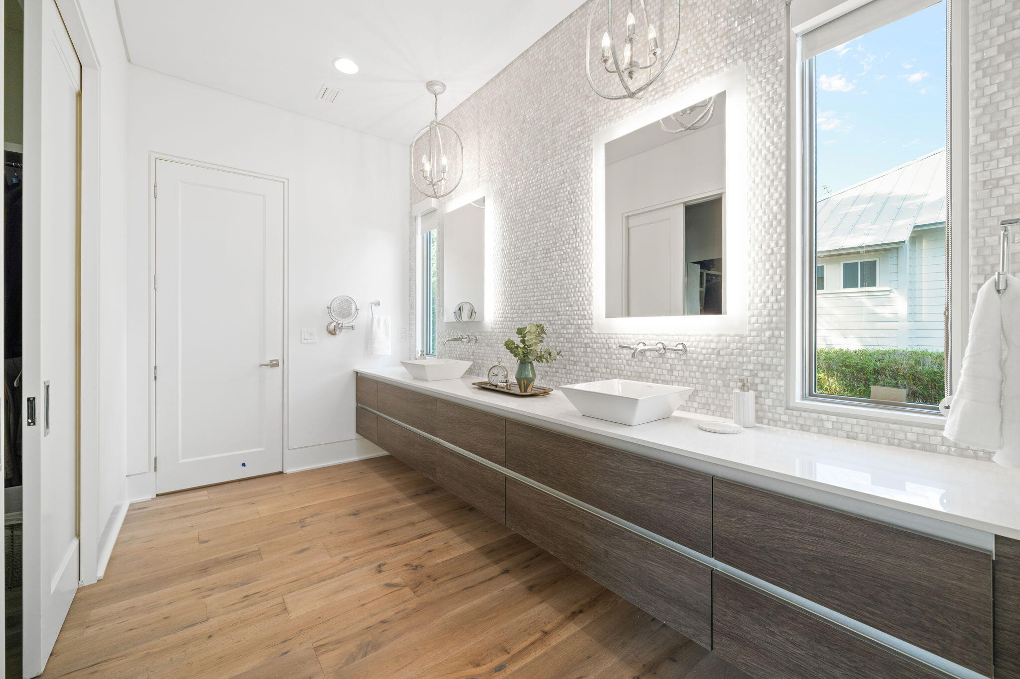 BOTANY BAYOU - Residential