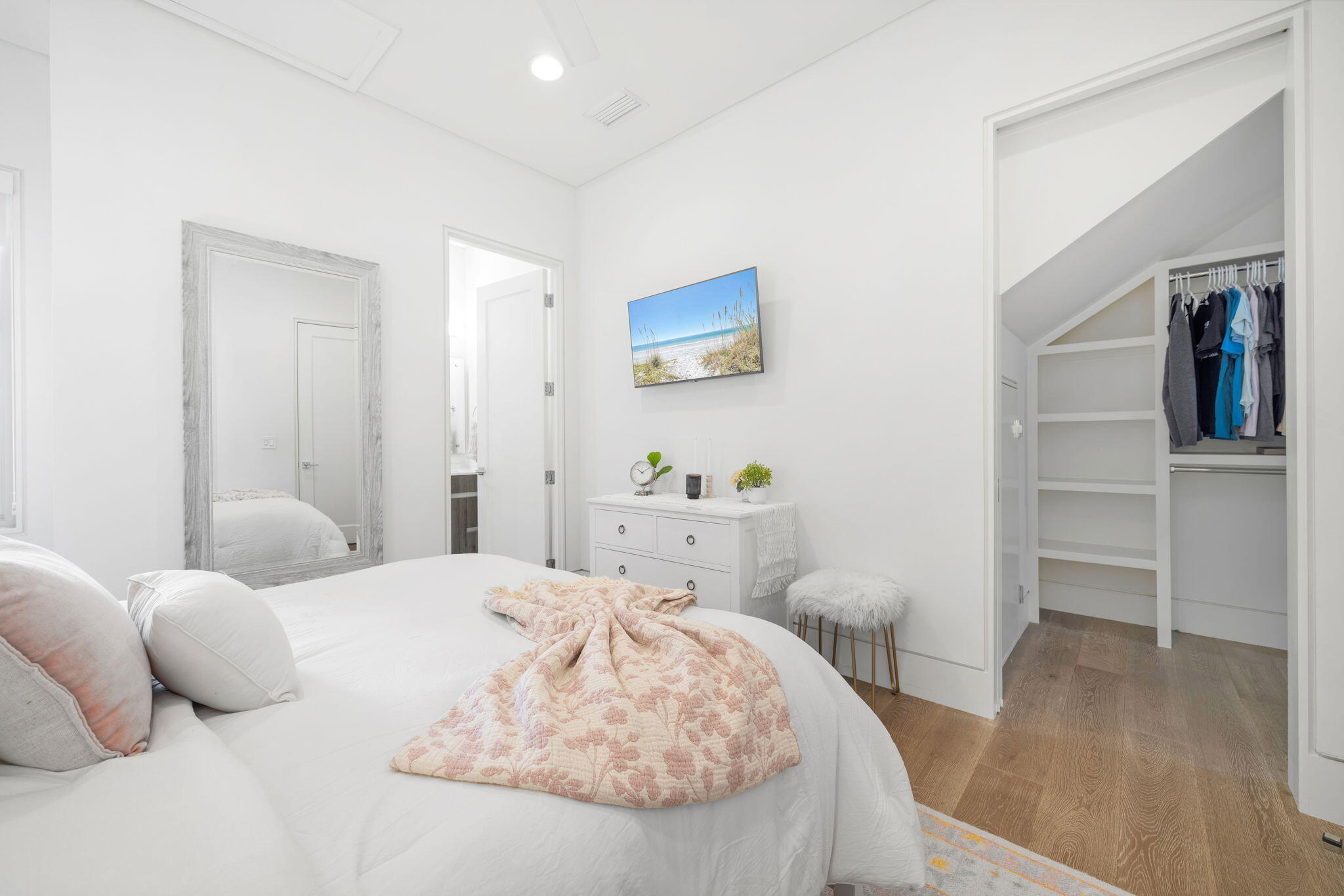 BOTANY BAYOU - Residential