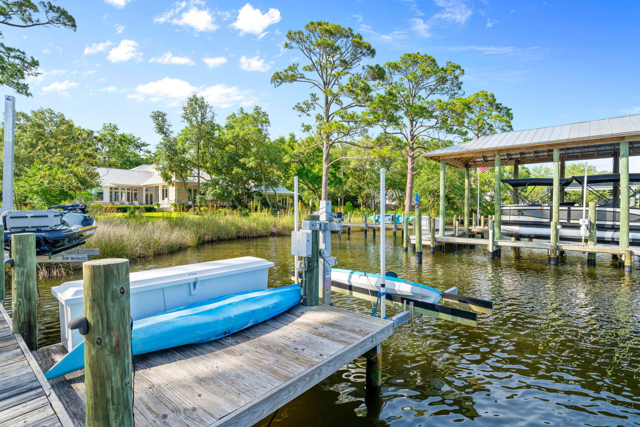 BOTANY BAYOU - Residential
