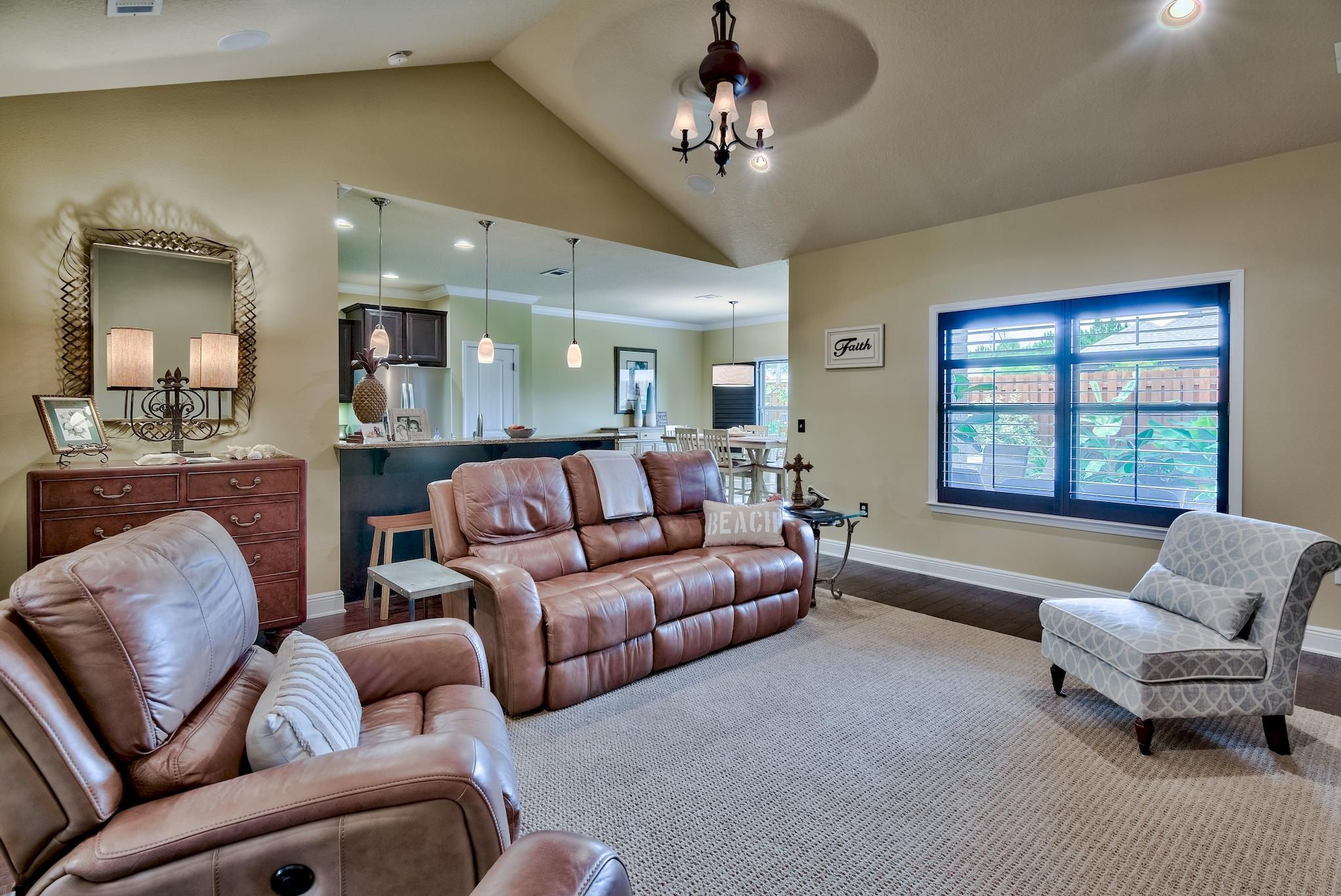 DRIFTWOOD ESTATES - Residential