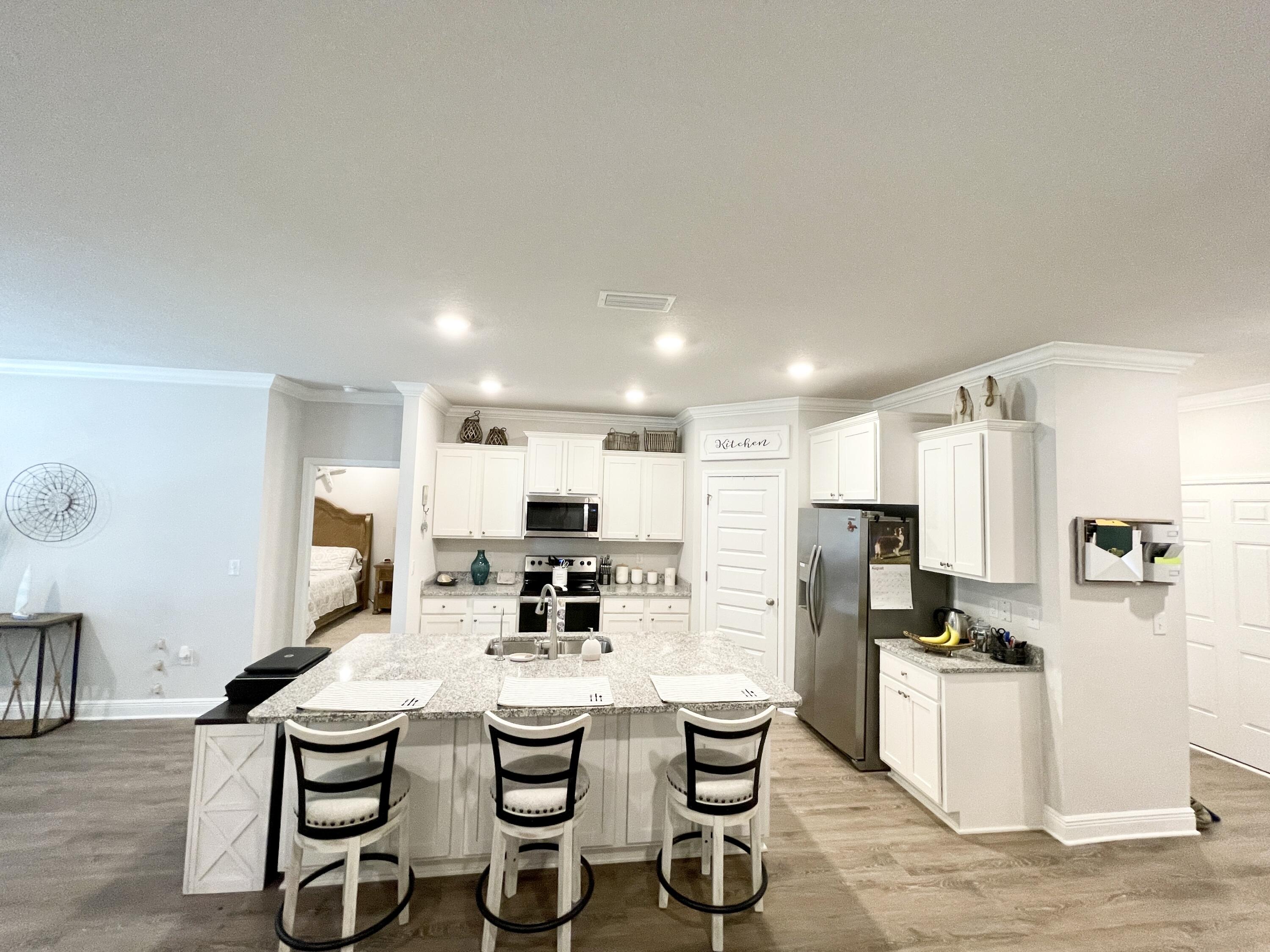 HAMMOCK BAY - FIREFLY - Residential