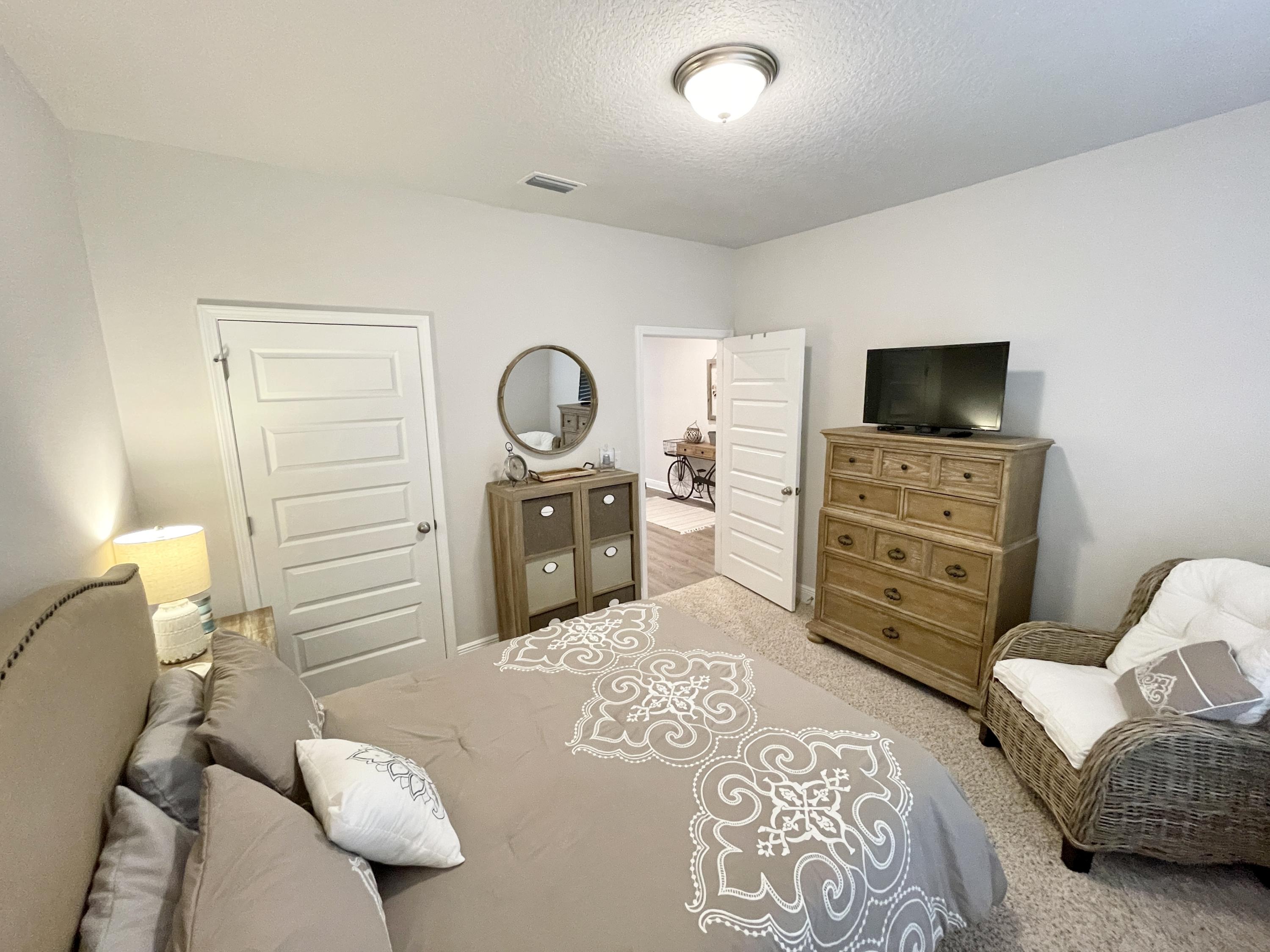 HAMMOCK BAY - FIREFLY - Residential