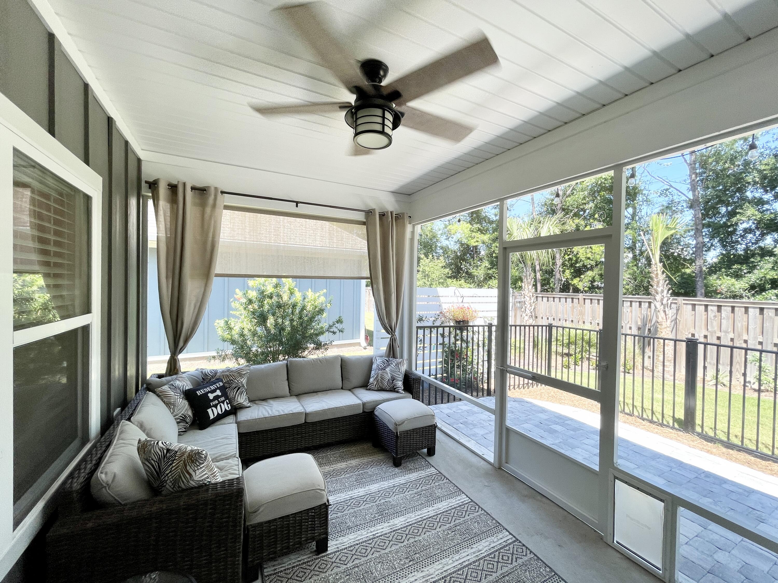 HAMMOCK BAY - FIREFLY - Residential