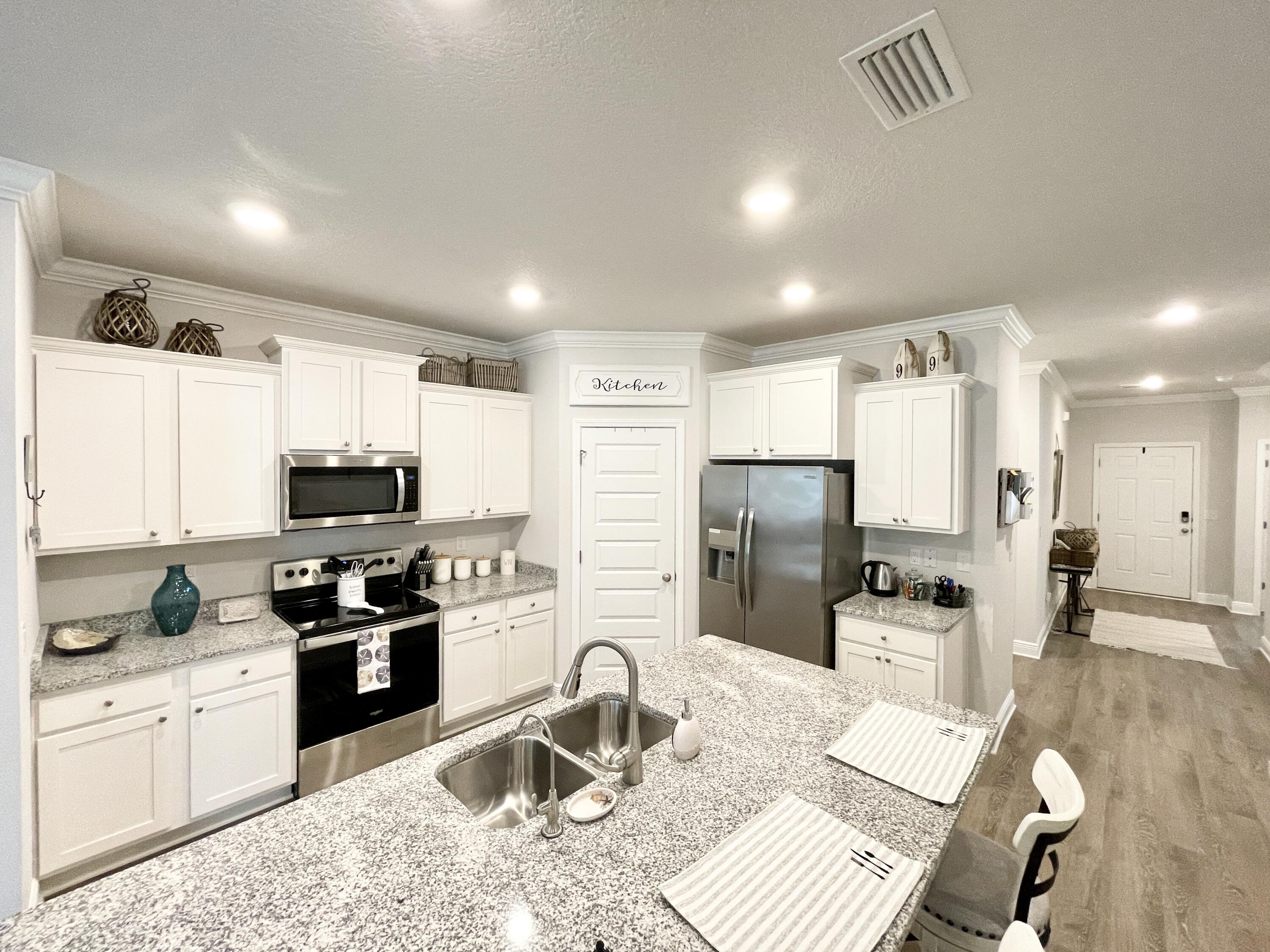 HAMMOCK BAY - FIREFLY - Residential