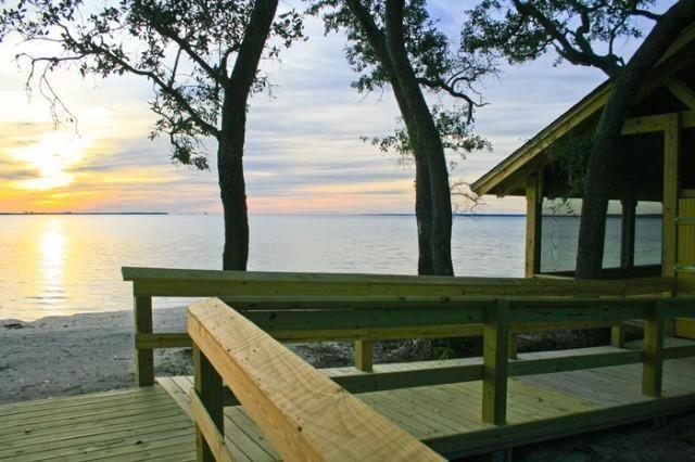 HAMMOCK BAY - FIREFLY - Residential