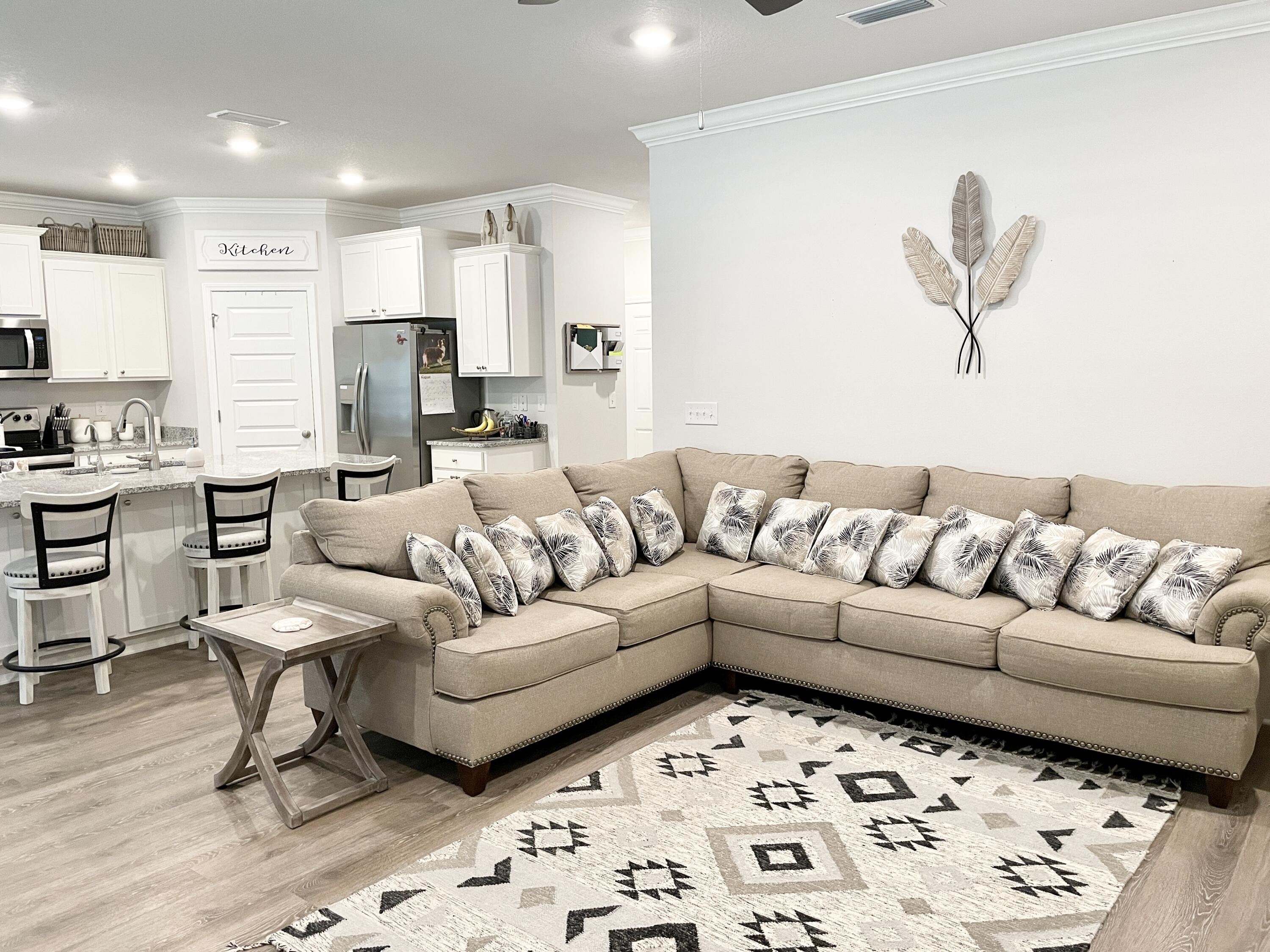 HAMMOCK BAY - FIREFLY - Residential