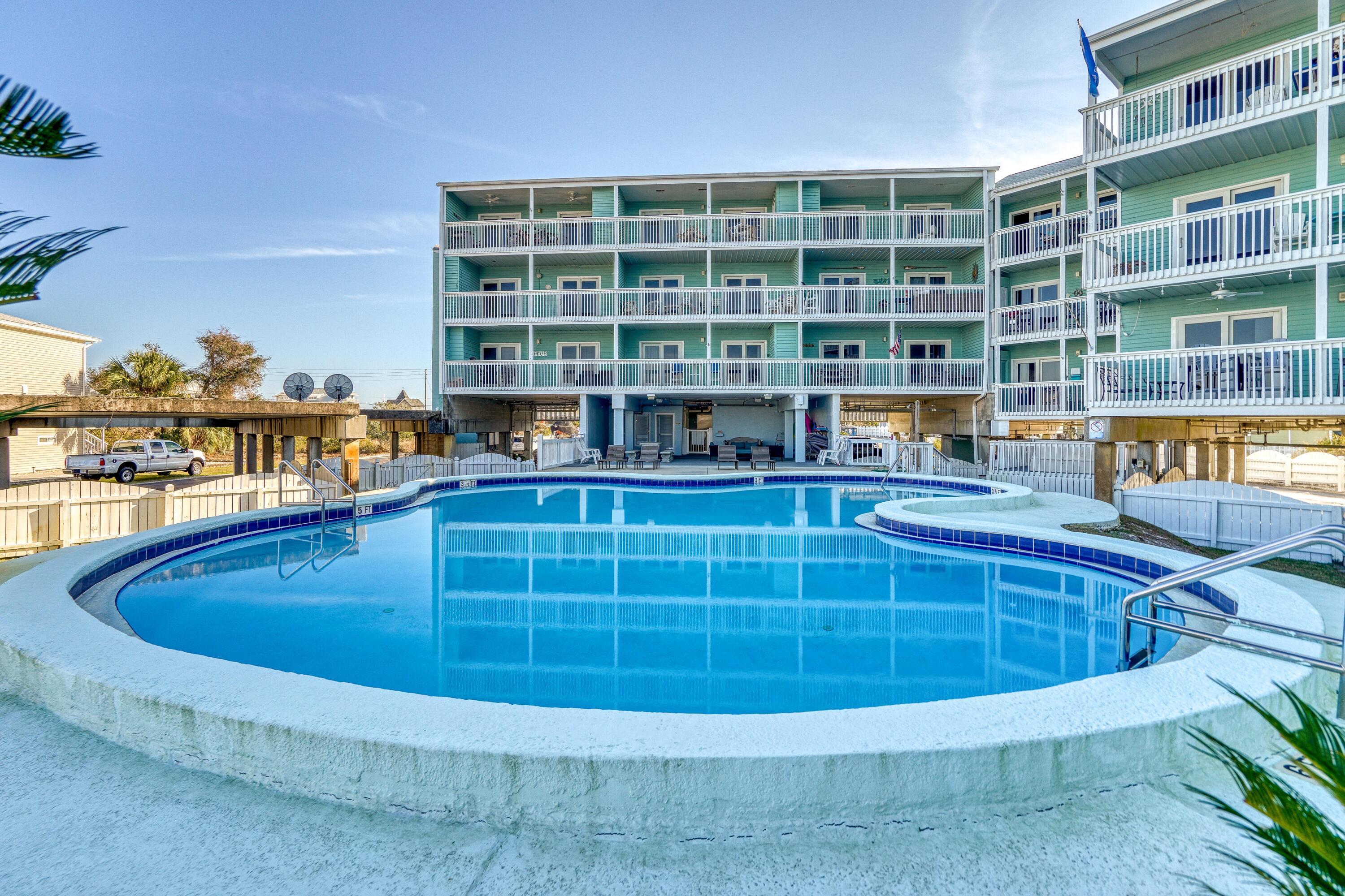 DOCKS ON OLD RIVER CONDO - Residential