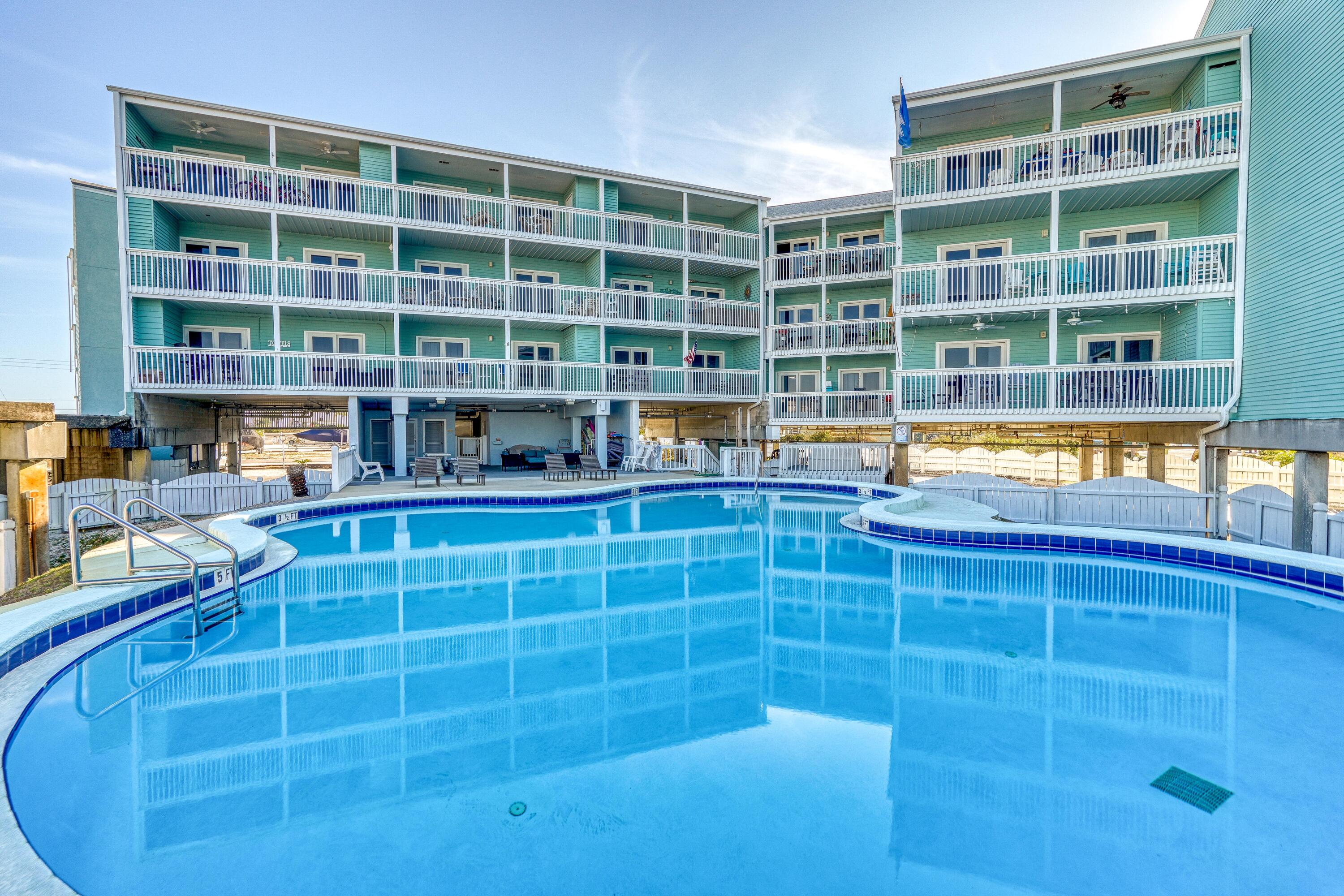 DOCKS ON OLD RIVER CONDO - Residential