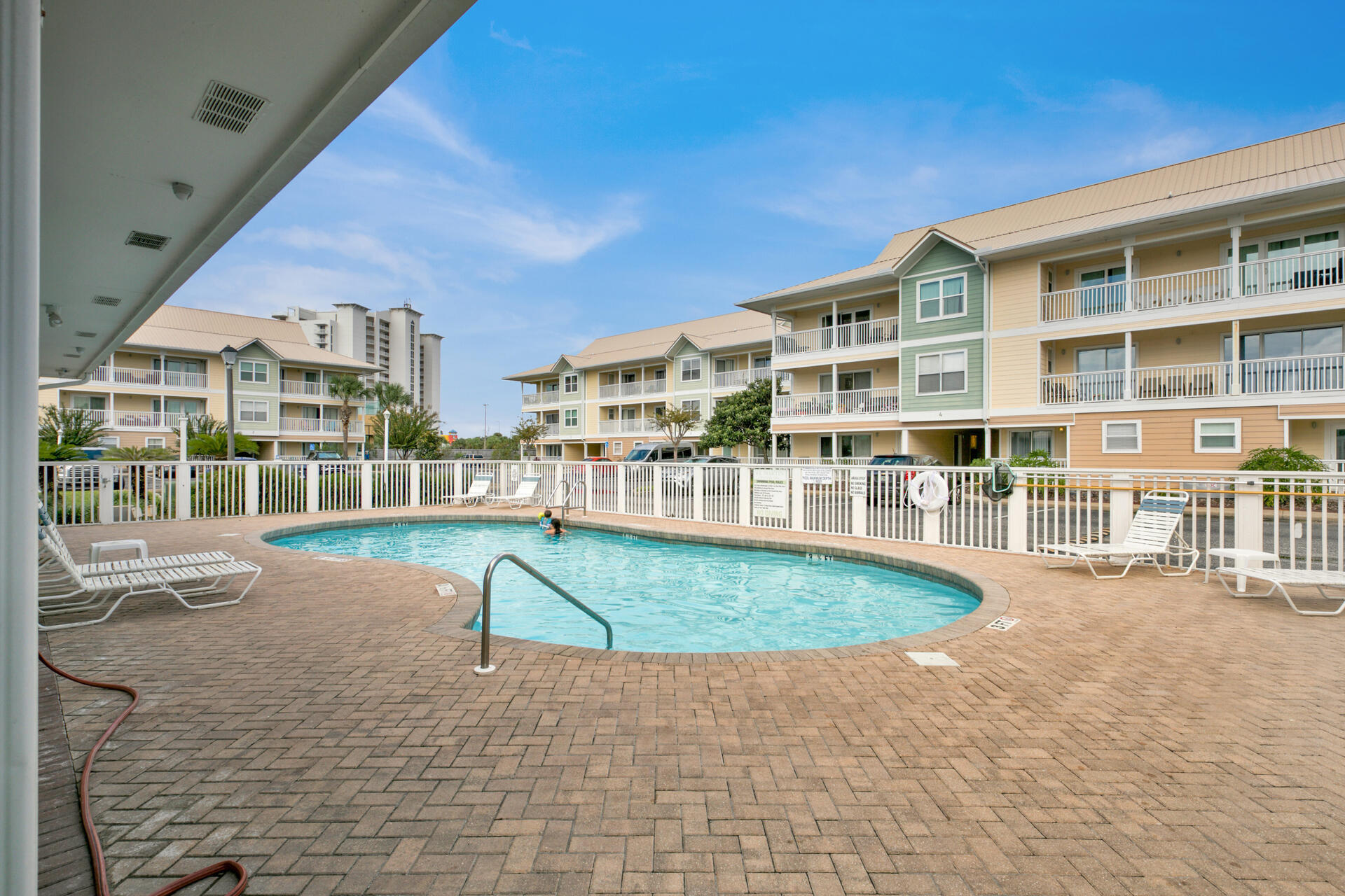 ST MARTIN BEACHWALK VILLAS - Residential