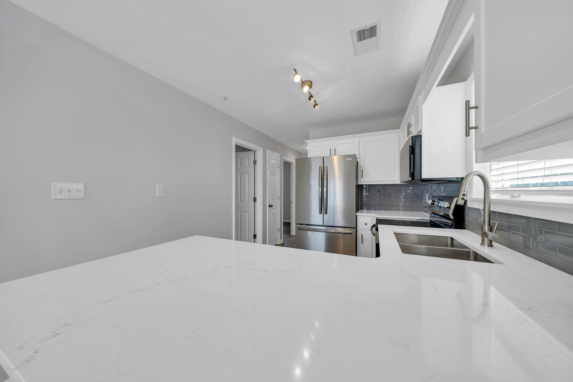 ST MARTIN BEACHWALK VILLAS - Residential