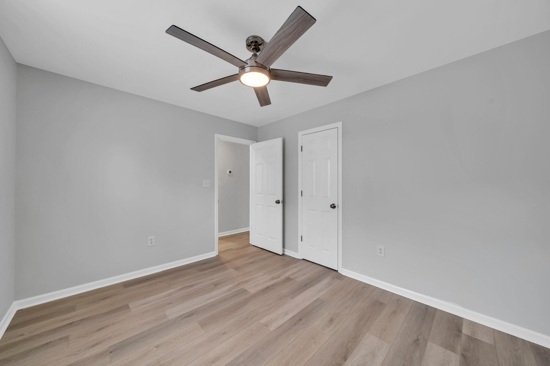 ST MARTIN BEACHWALK VILLAS - Residential