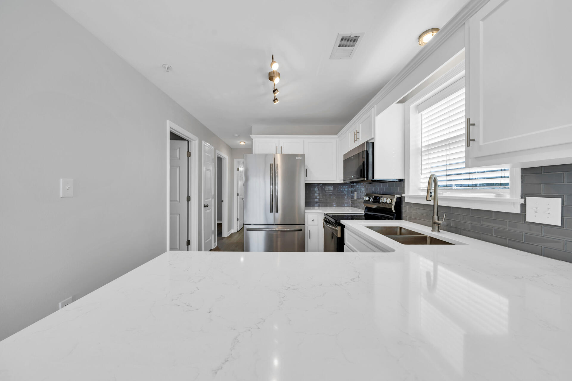 ST MARTIN BEACHWALK VILLAS - Residential