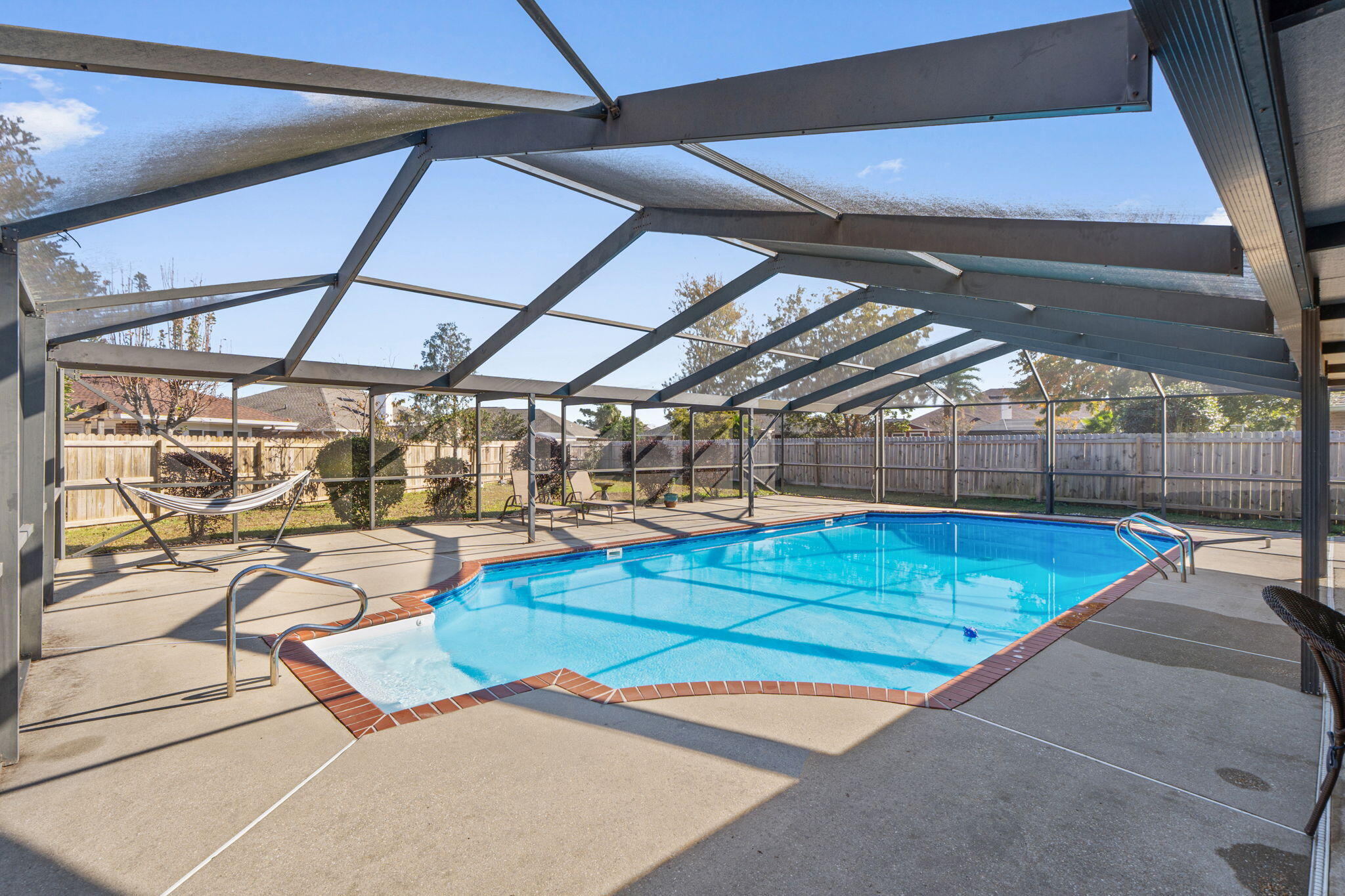 CREETWOODS - Residential