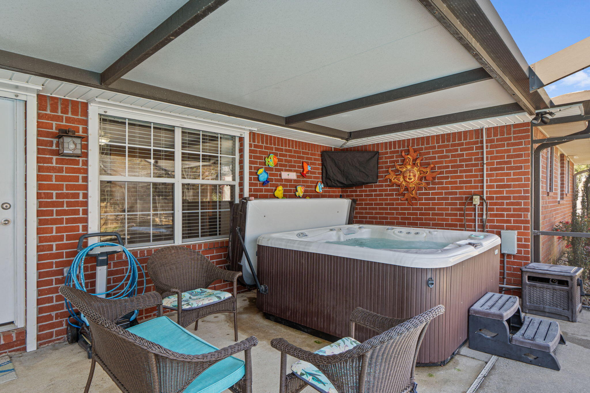 CREETWOODS - Residential