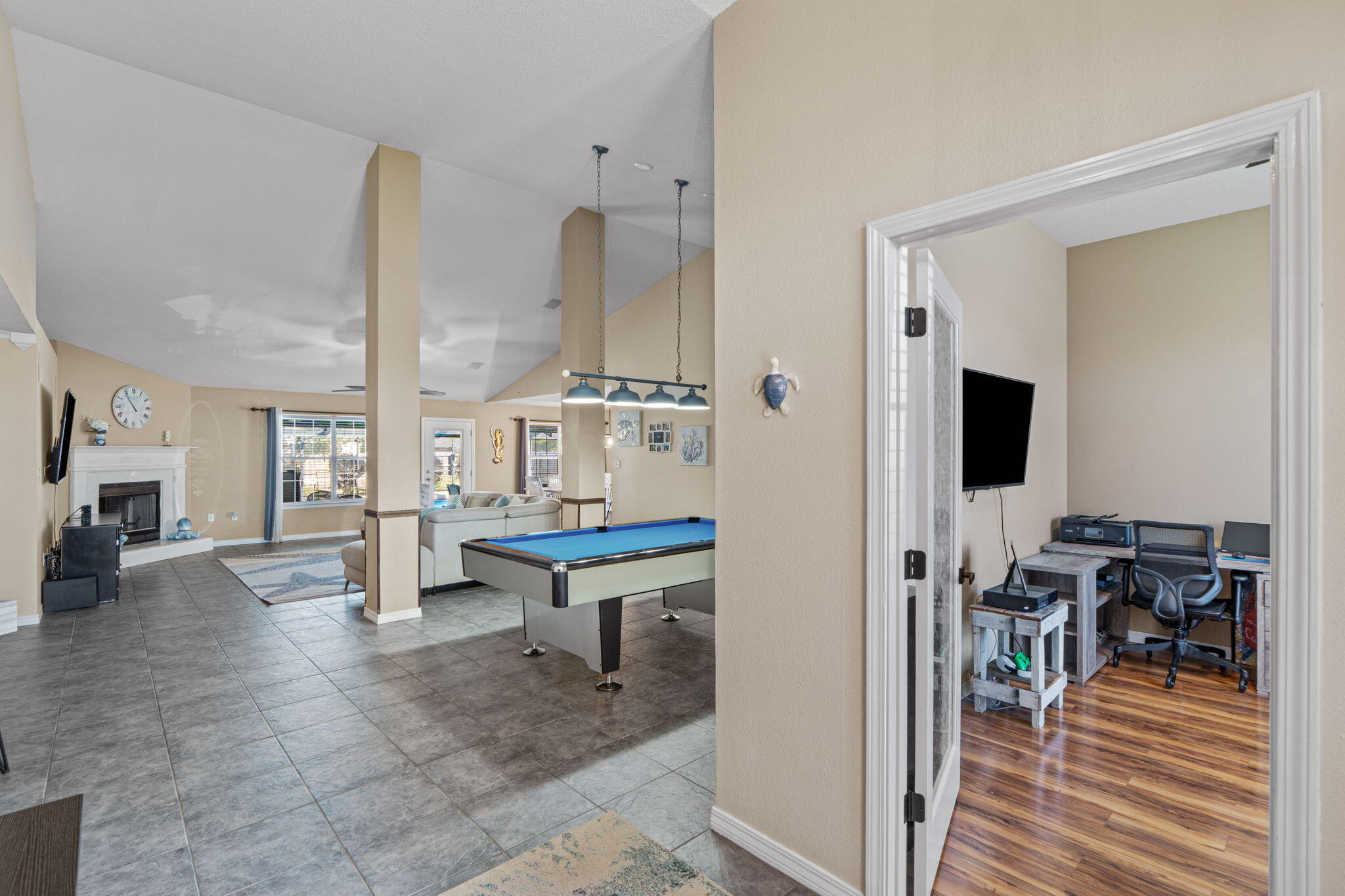 CREETWOODS - Residential