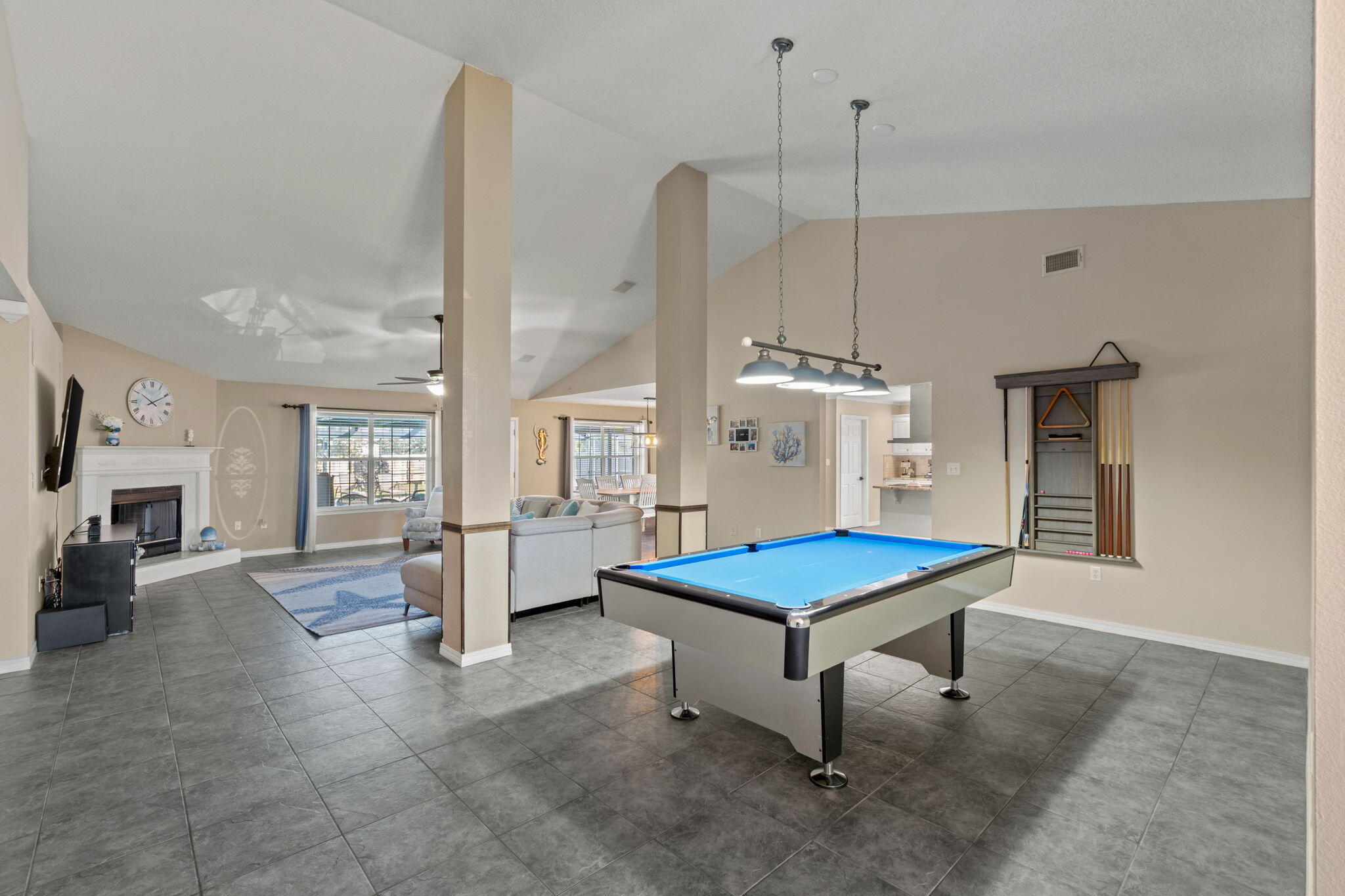 CREETWOODS - Residential