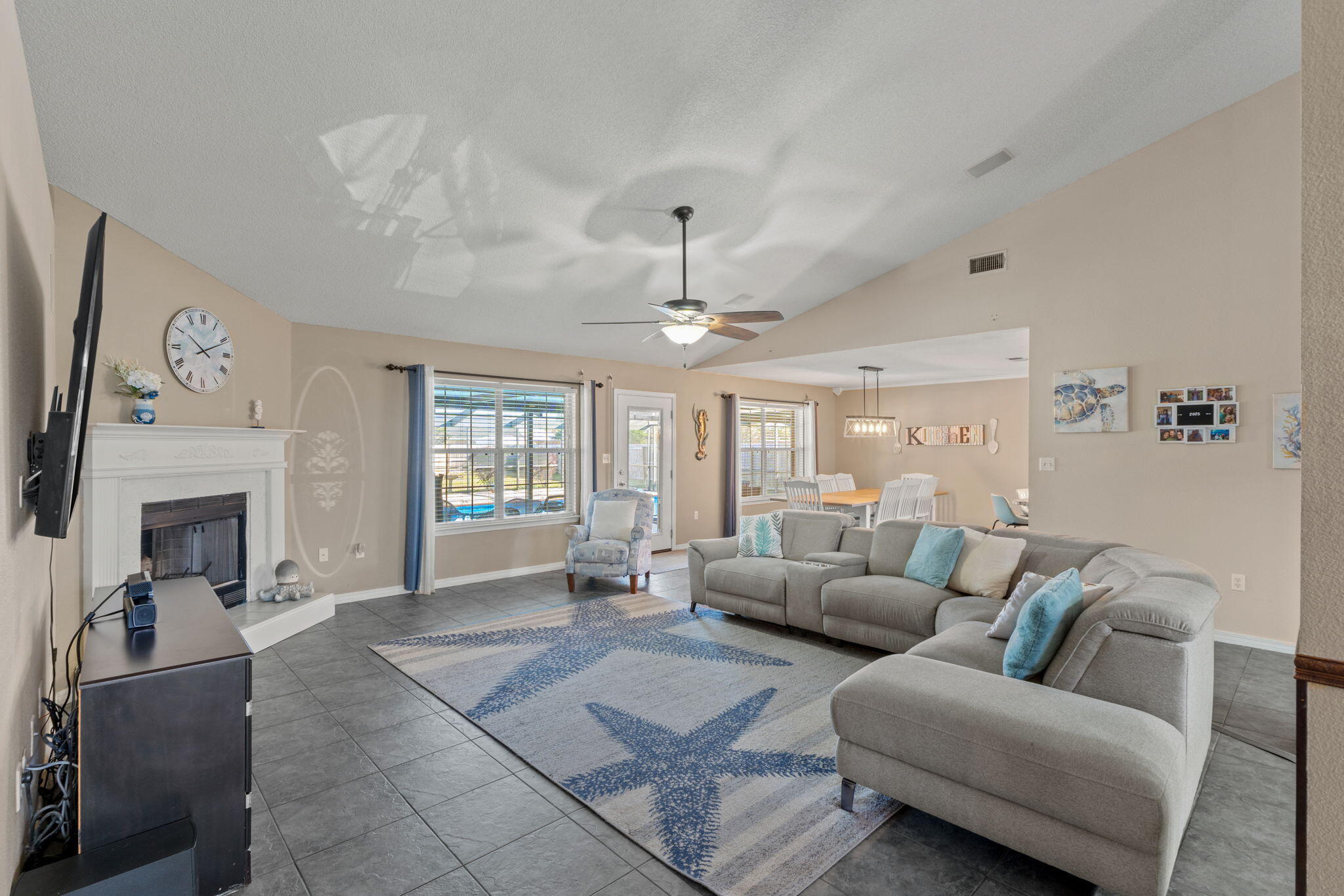 CREETWOODS - Residential