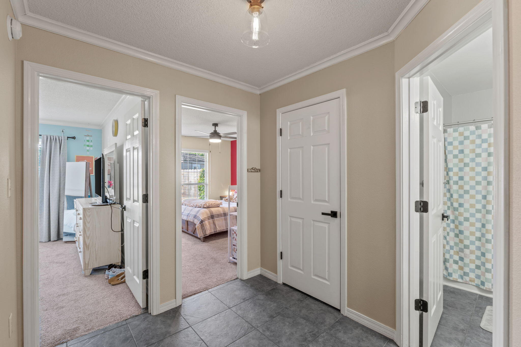 CREETWOODS - Residential