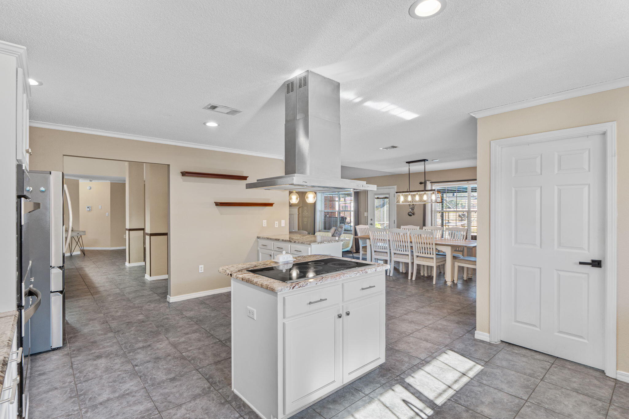 CREETWOODS - Residential