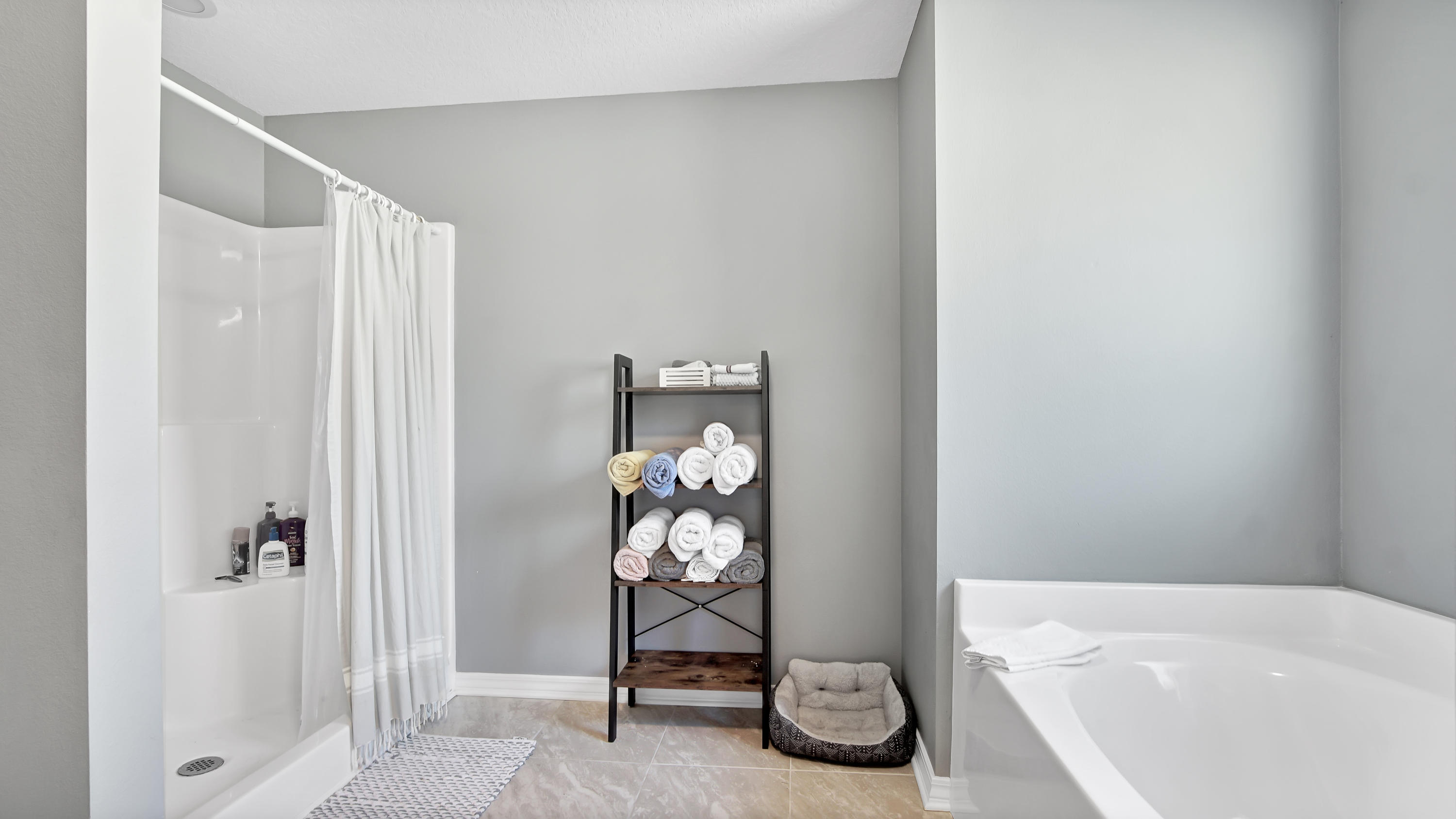 AUBURN HEIGHTS - Residential