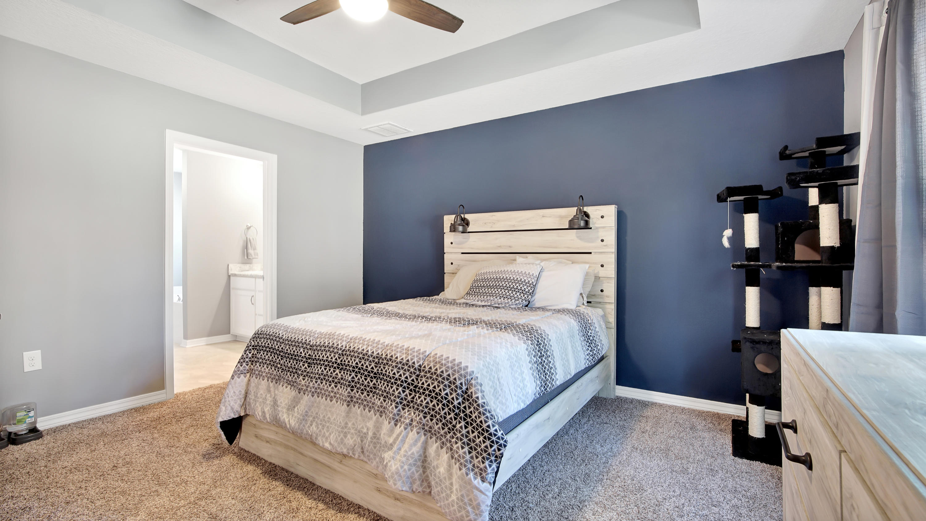 AUBURN HEIGHTS - Residential