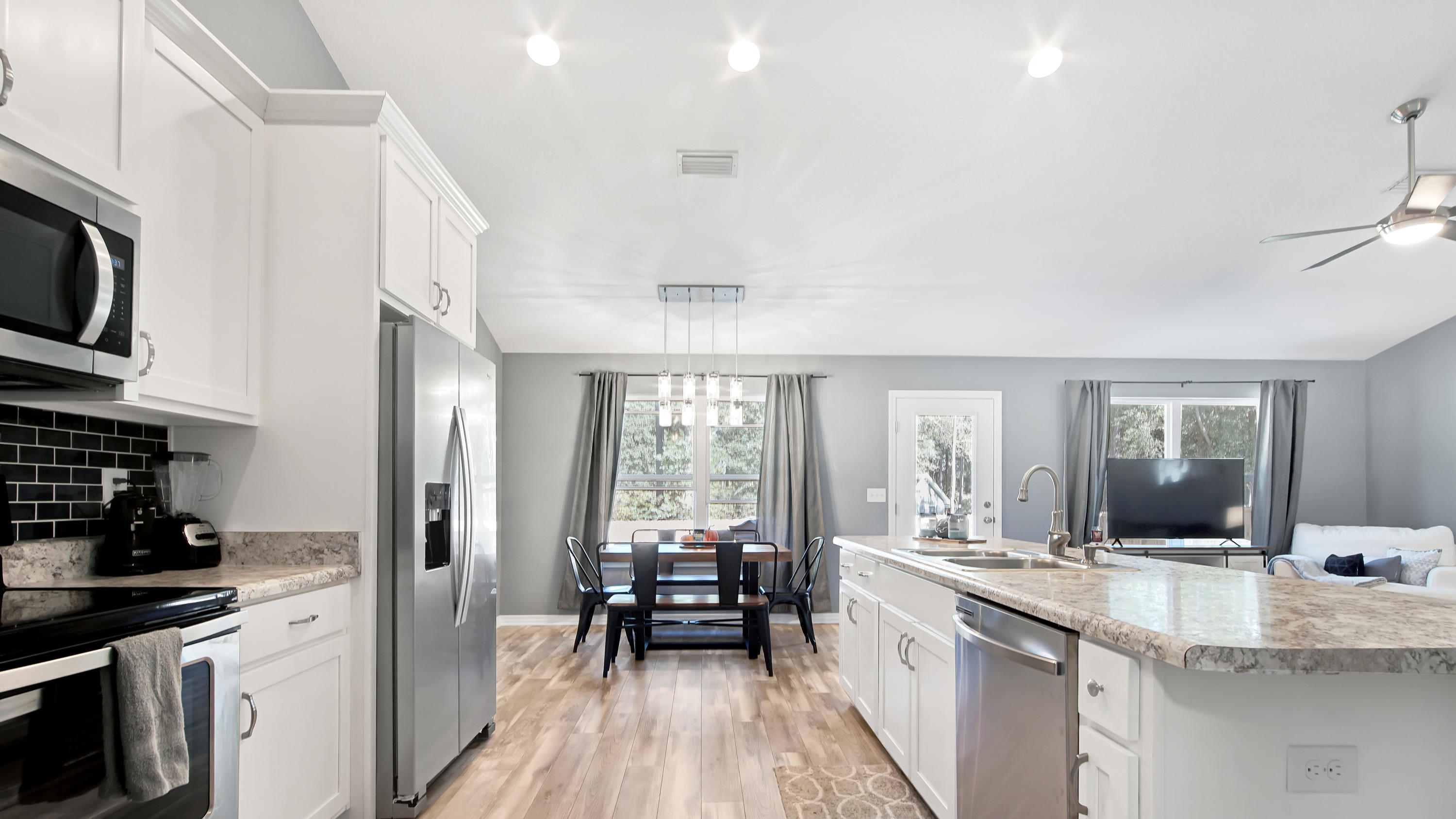 AUBURN HEIGHTS - Residential