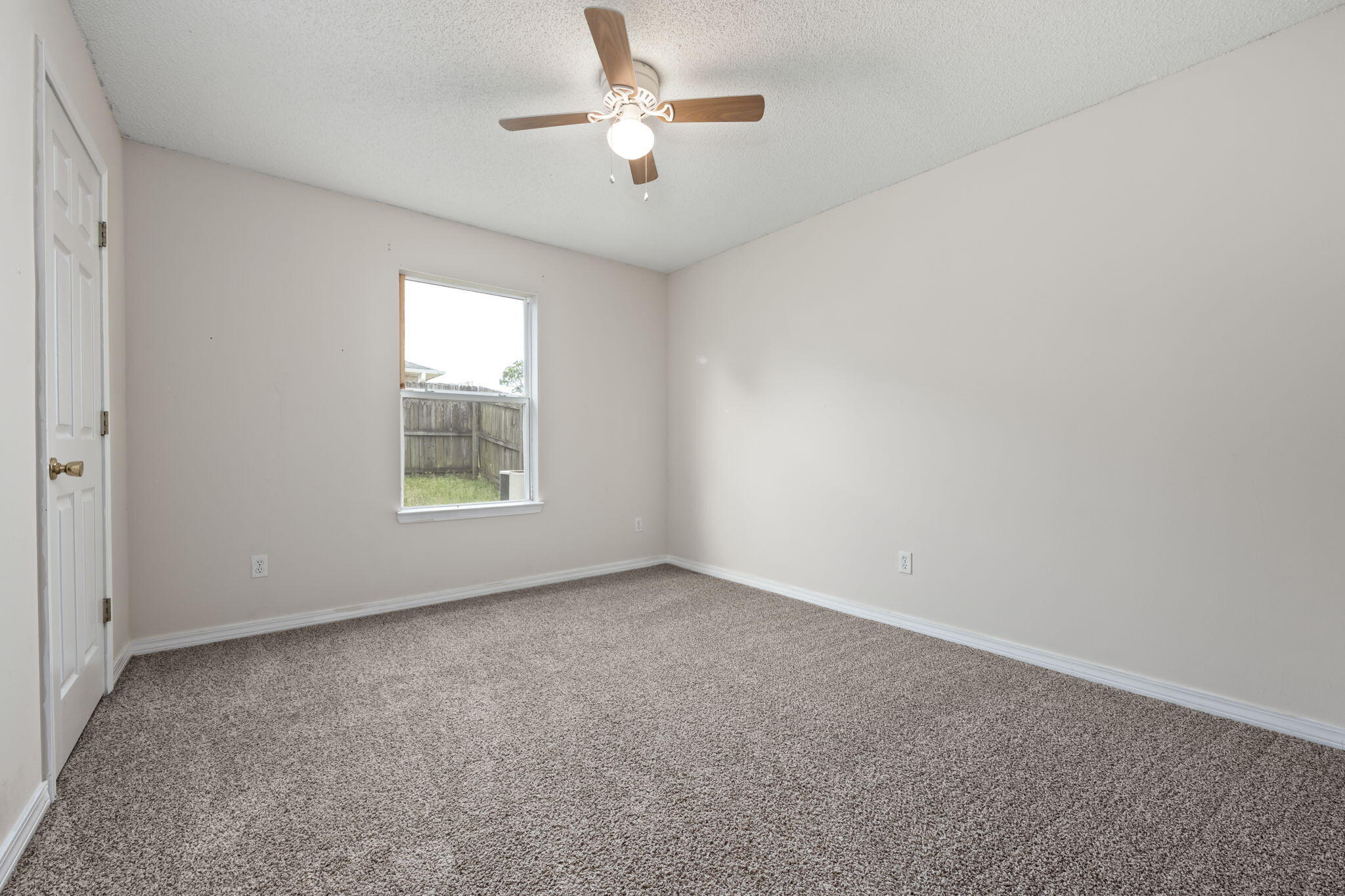 NORTHVIEW ESTATES 7TH ADDN - Residential