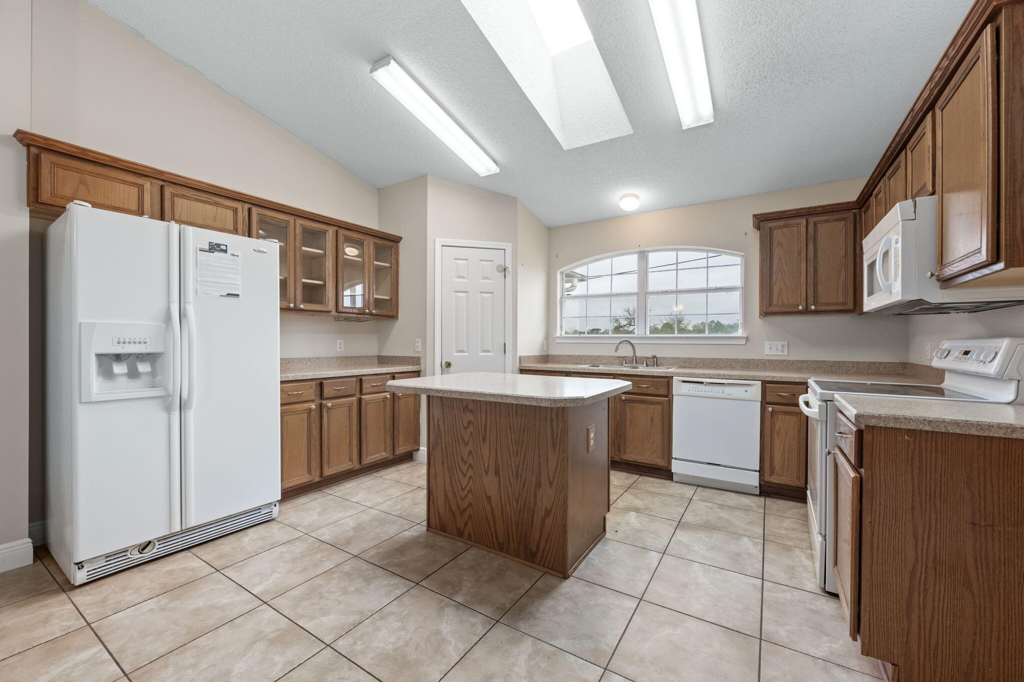 NORTHVIEW ESTATES 7TH ADDN - Residential