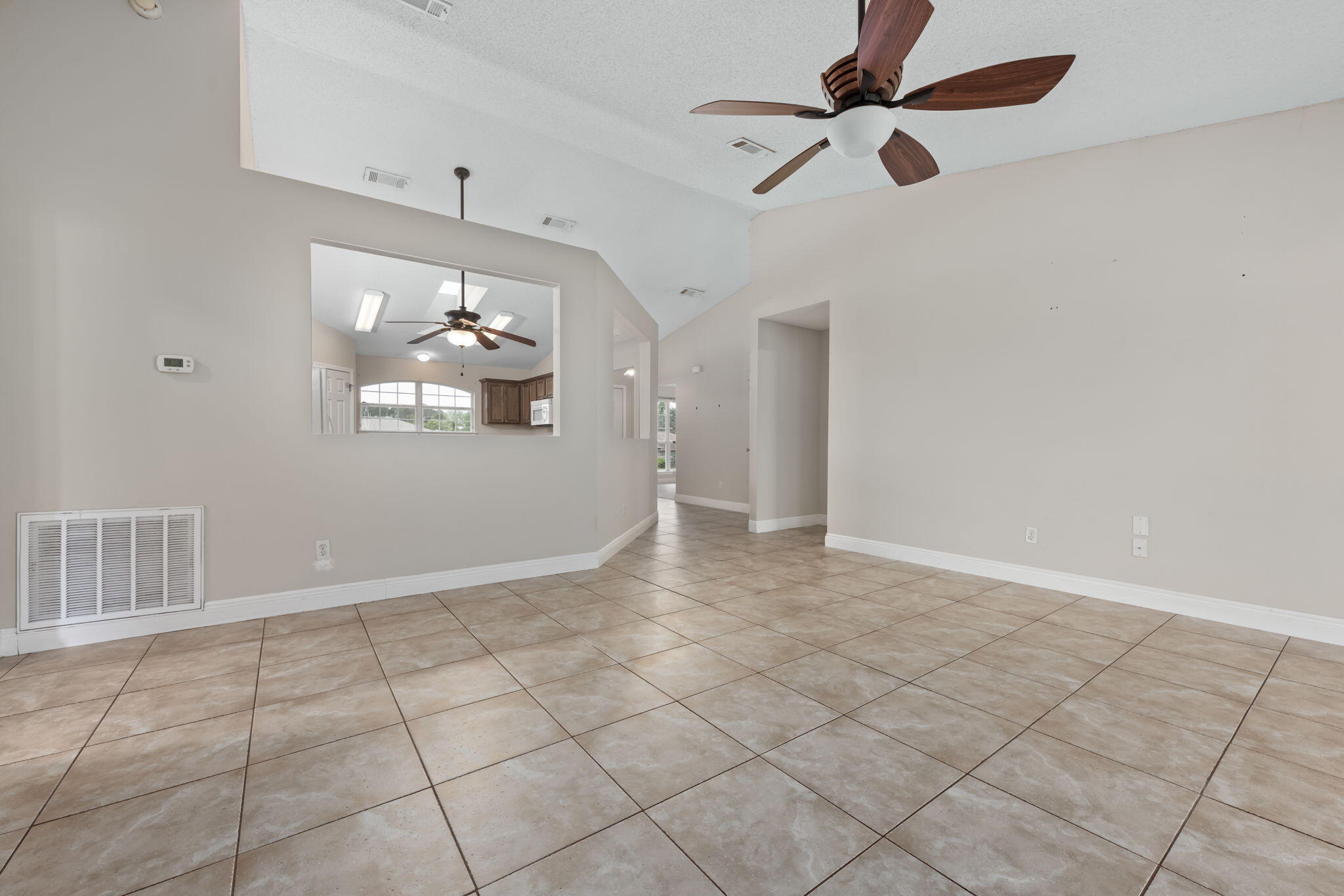 NORTHVIEW ESTATES 7TH ADDN - Residential