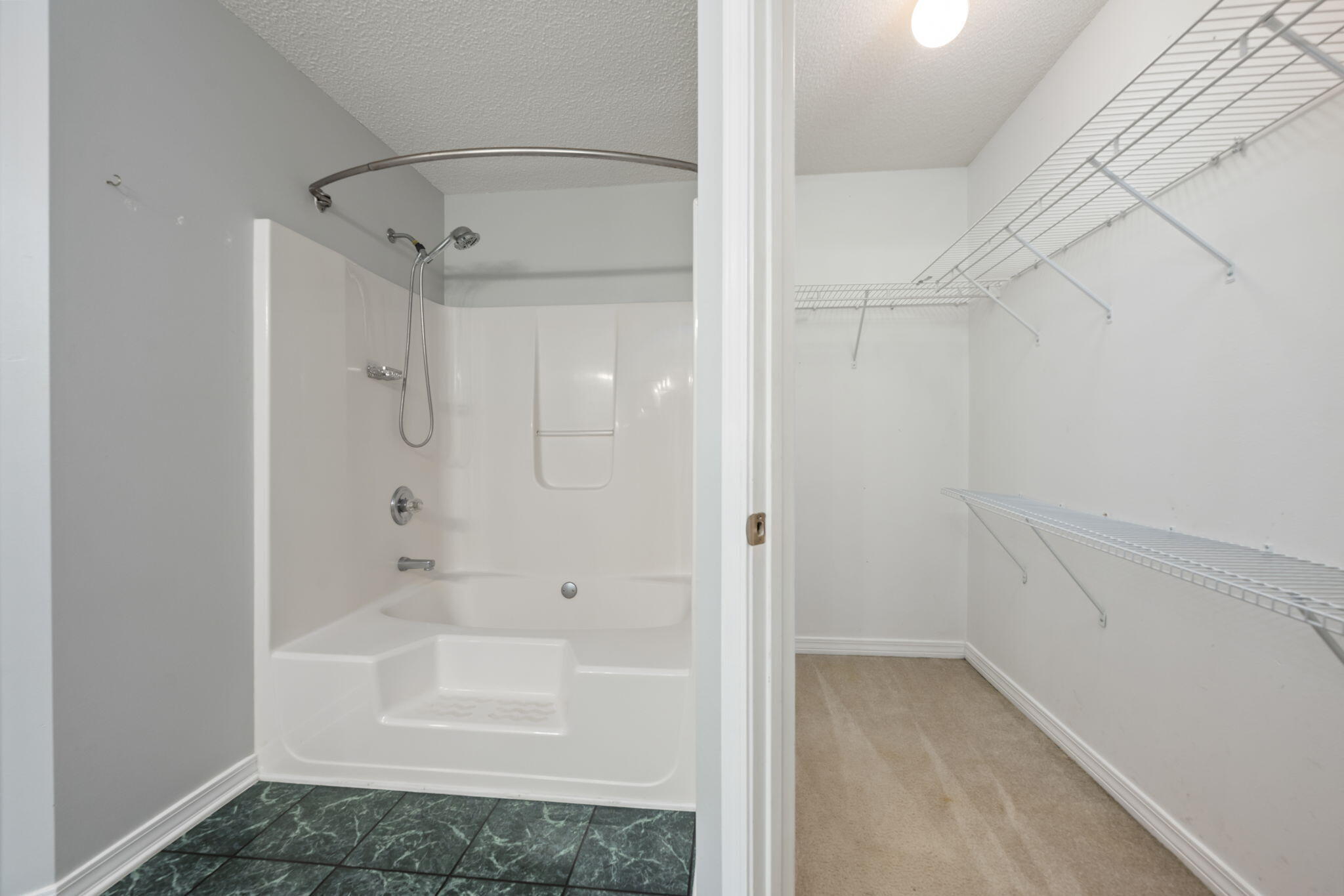 NORTHVIEW ESTATES 7TH ADDN - Residential