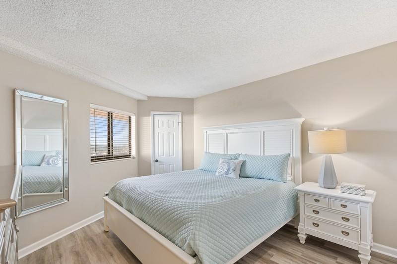 EDGEWATER BEACH CONDO PH 1 - Residential