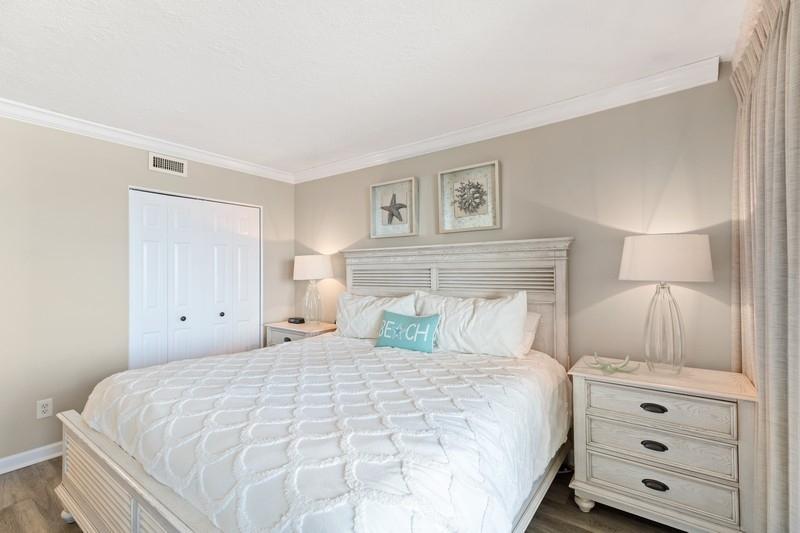 EDGEWATER BEACH CONDO PH 1 - Residential