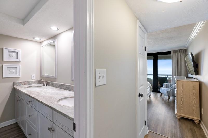 EDGEWATER BEACH CONDO PH 1 - Residential