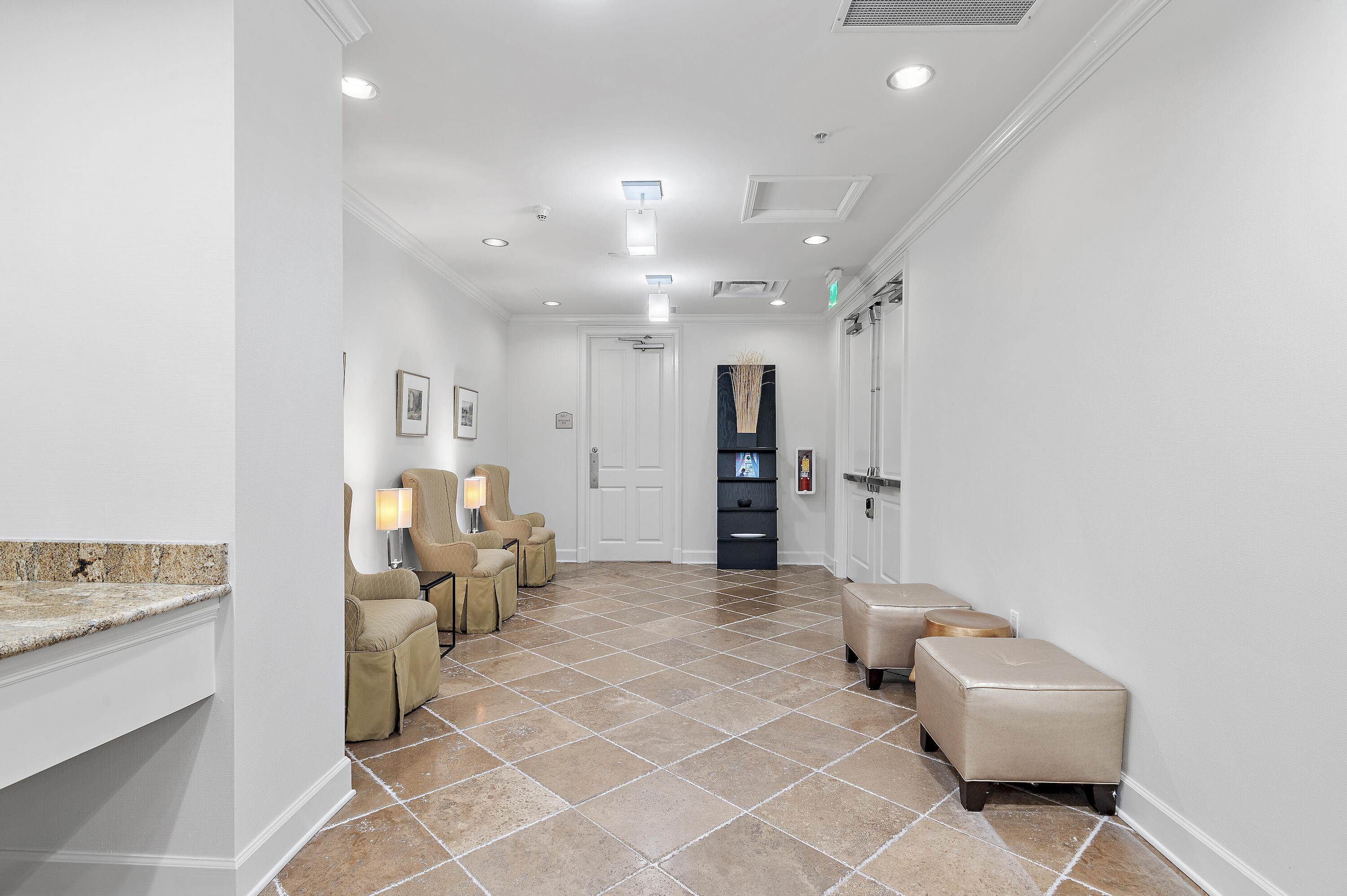 ONE WATER PLACE - Residential