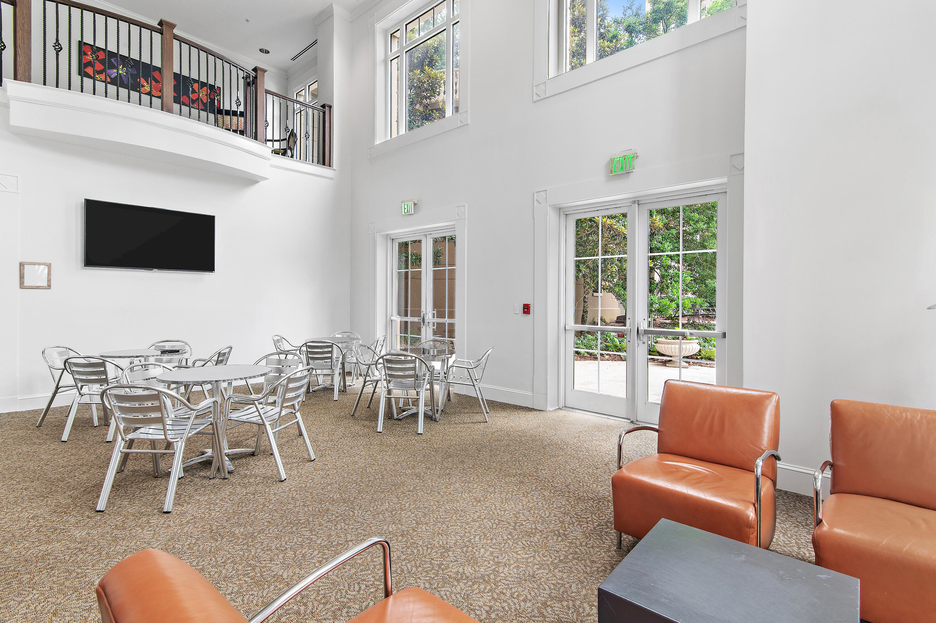 ONE WATER PLACE - Residential